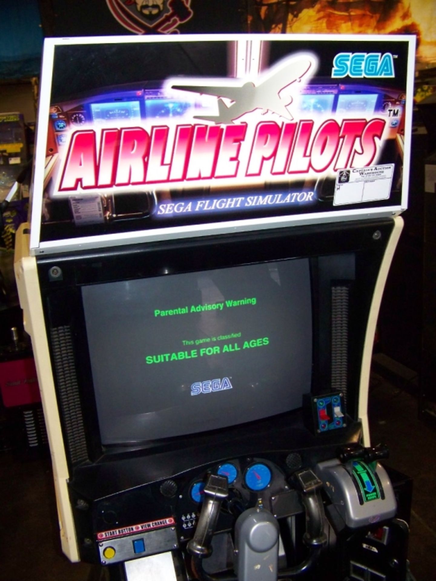 AIRLINE PILOTS SEGA FLIGHT SIMULATOR ARCADE GAME - Image 8 of 11