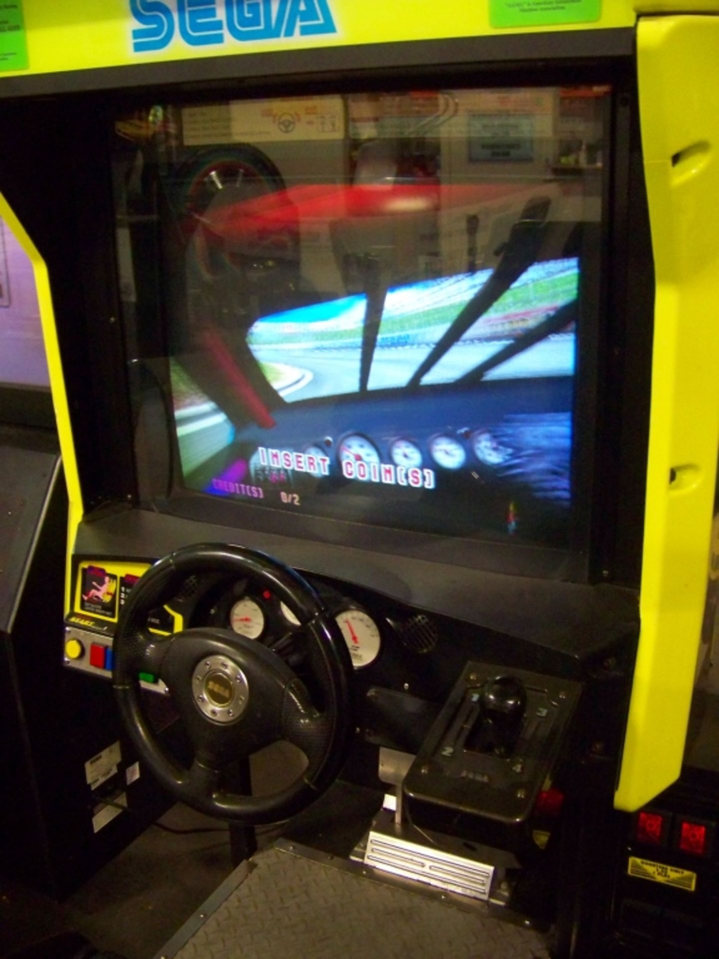 DAYTONA USA 2 BATTLE ON THE EDGE RACING ARCADE - Image 2 of 5