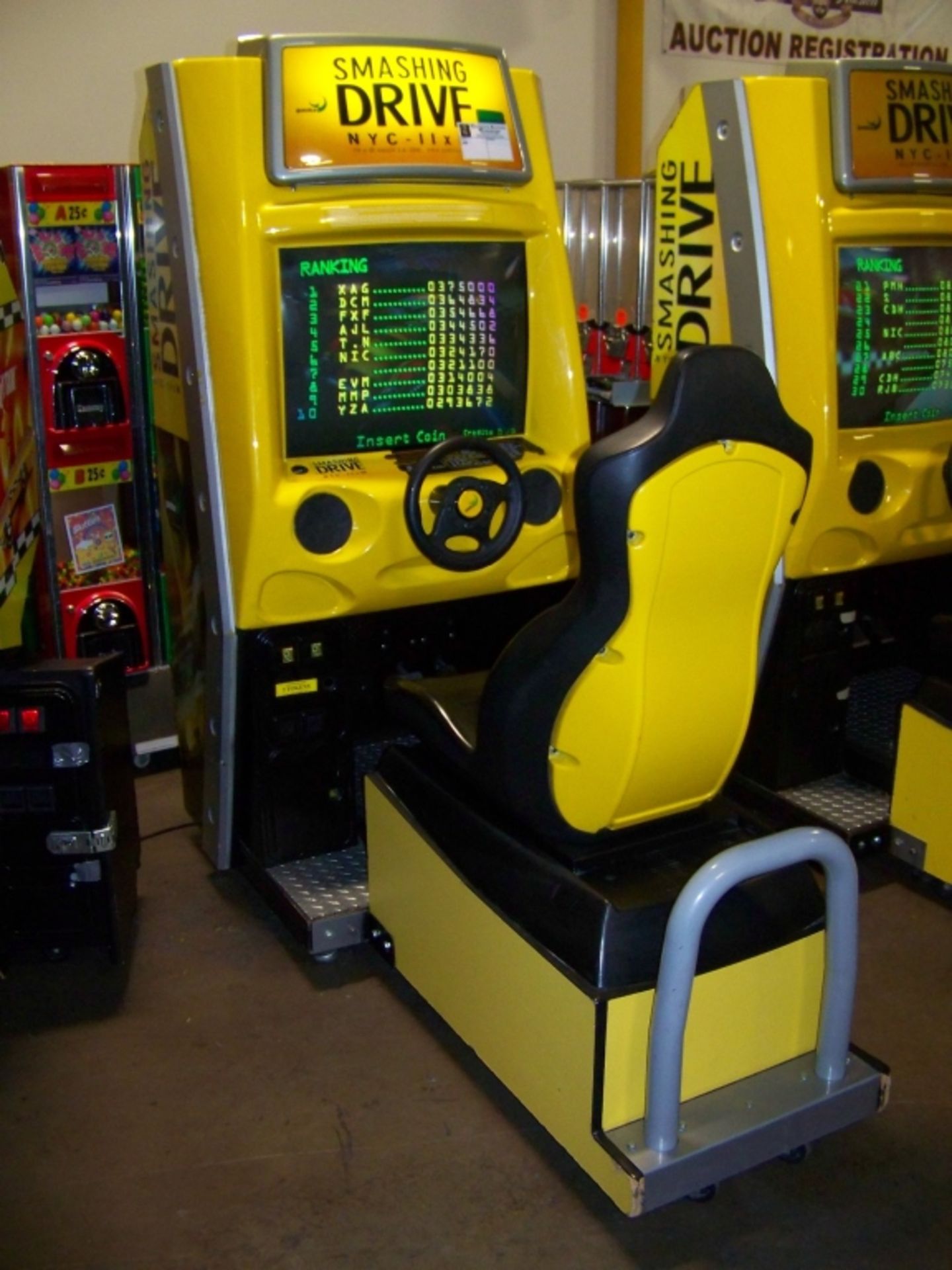 SMASHING DRIVE NYC RACING ARCADE GAME