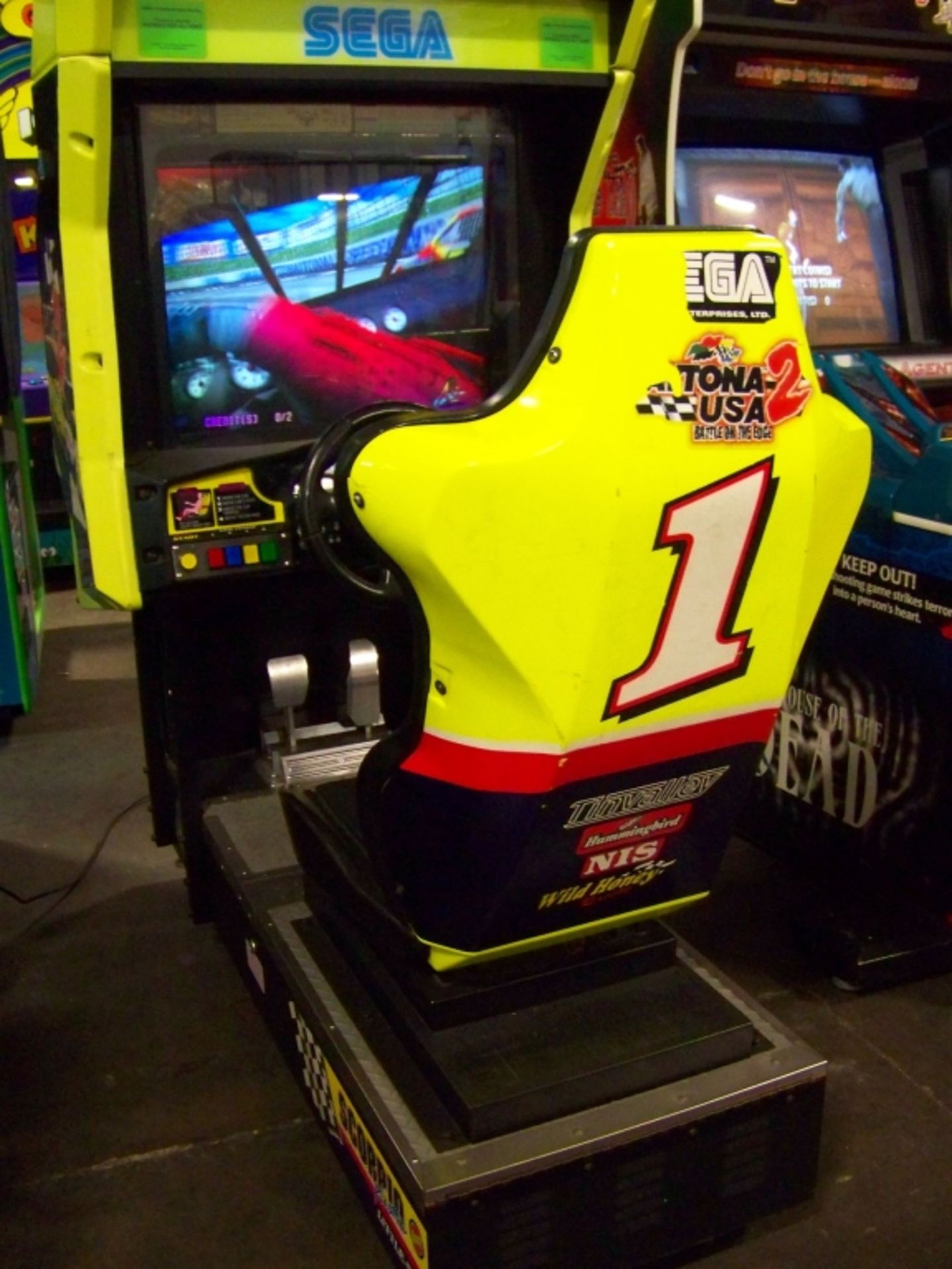 DAYTONA USA 2 BATTLE ON THE EDGE RACING ARCADE - Image 3 of 5