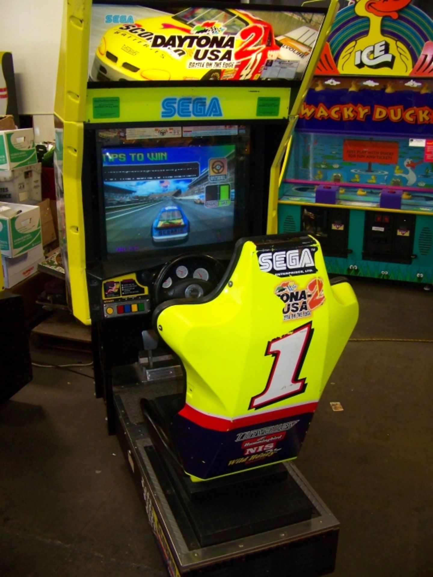 SEGA DAYTONA USA 2 RACING ARCADE GAME