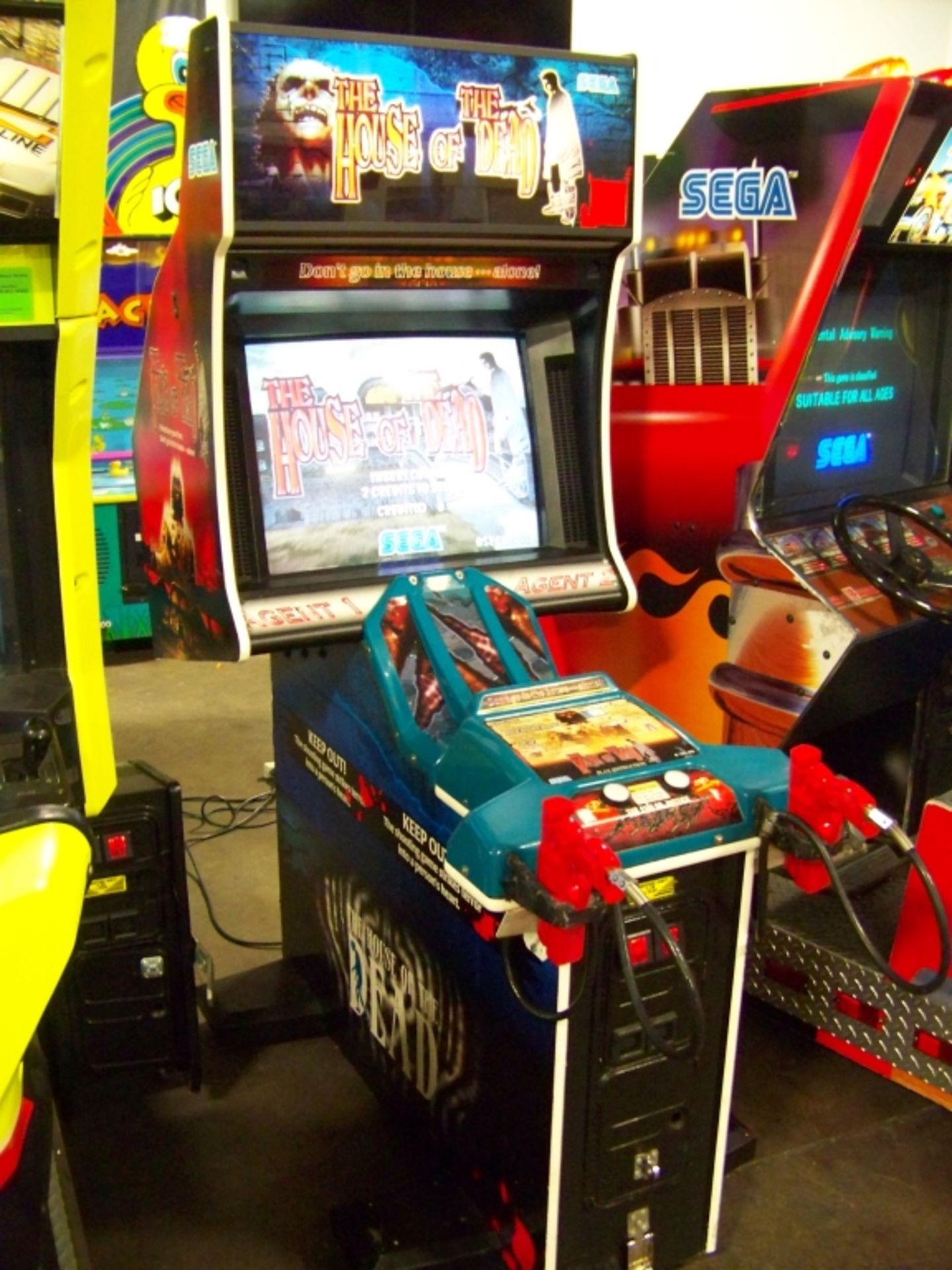 HOUSE OF THE DEAD ZOMBIE SHOOTER ARCADE GAME SEGA - Image 7 of 7