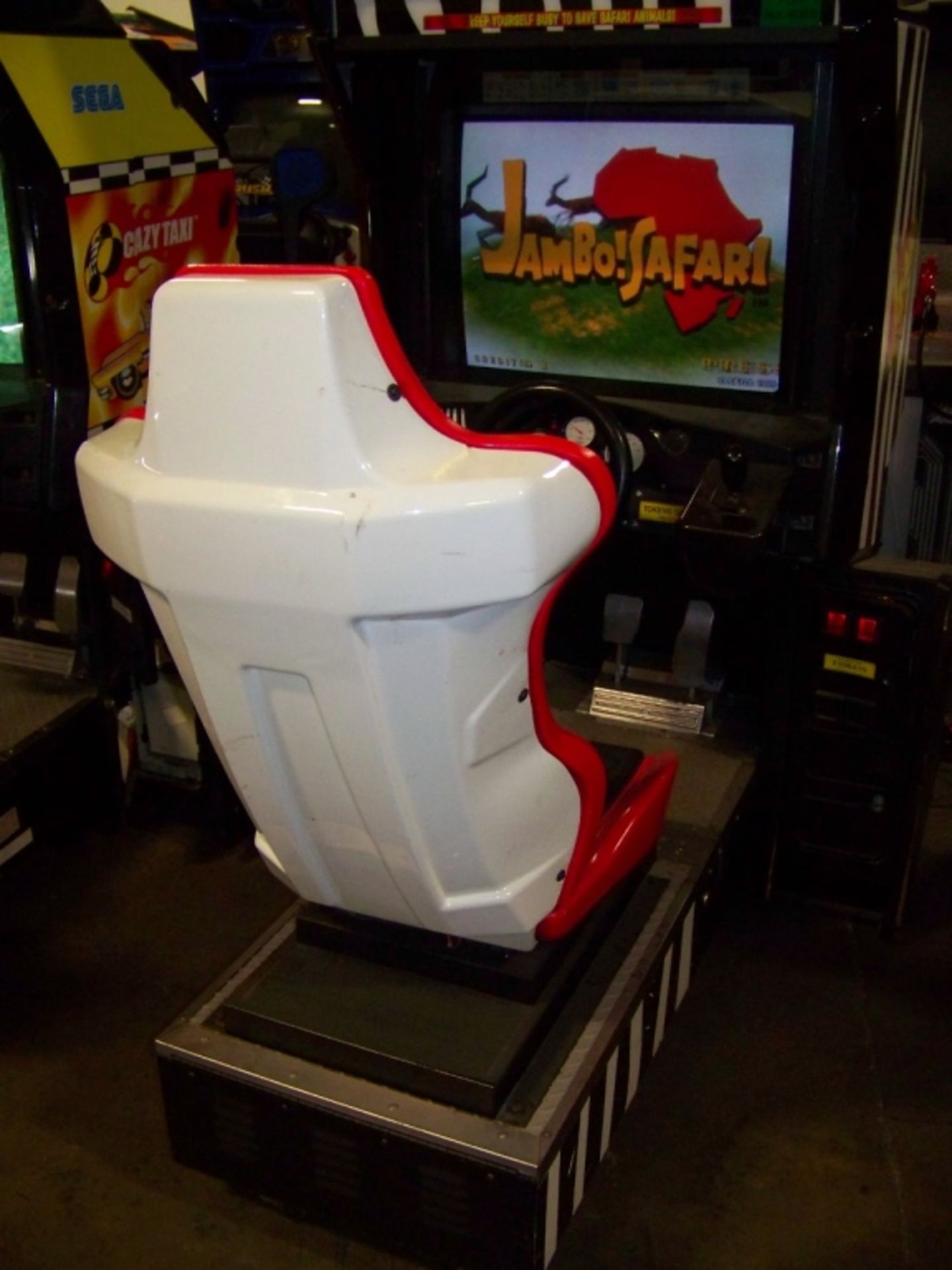 JAMBO SAFARI SITDOWN DRIVER ARCADE GAME - Image 3 of 4