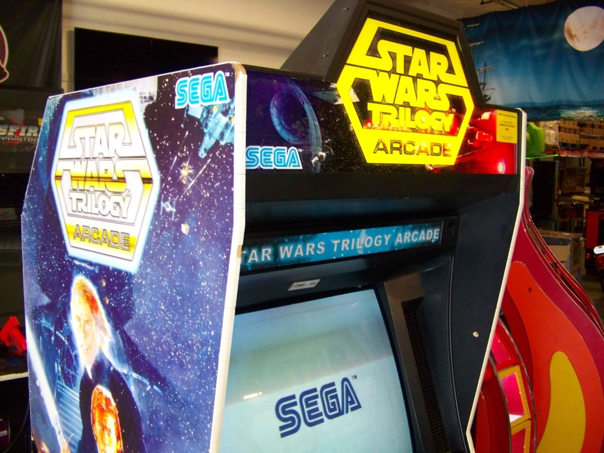 STAR WARS TRILOGY UPRIGHT ARCADE GAME SEGA Item is in used condition. Evidence of wear and - Image 5 of 5