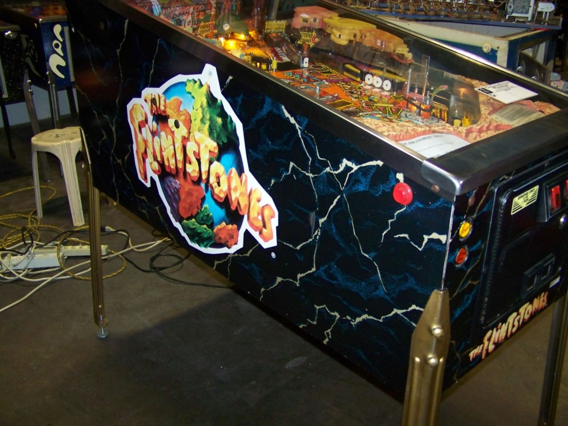 FLINSTONES THE MOVIE PINBALL MACHINE WILLIAMS 1994 Item is in used condition. Evidence of wear and - Image 7 of 11