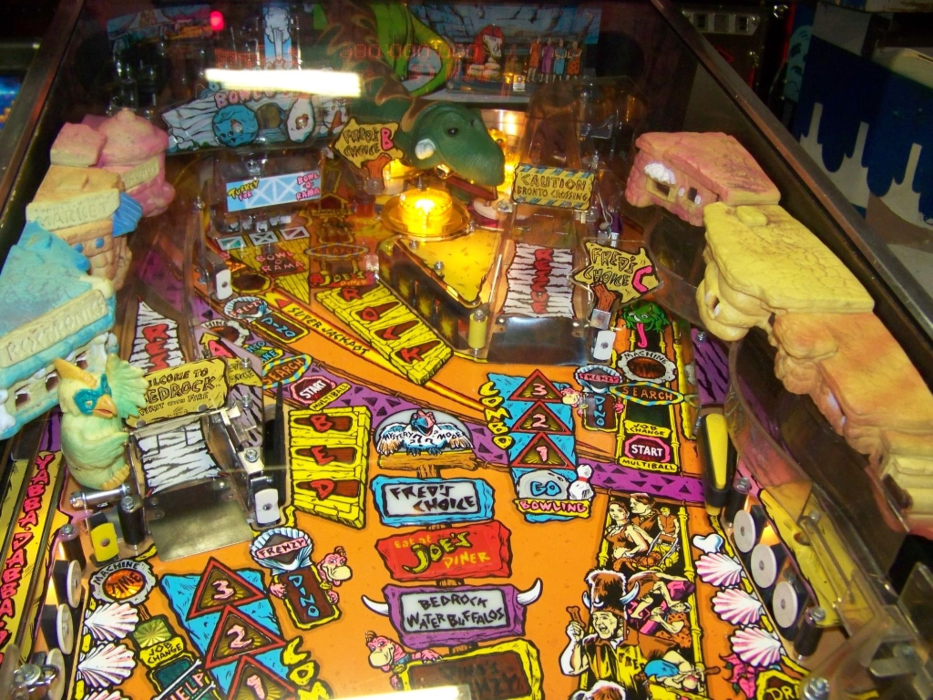 FLINSTONES THE MOVIE PINBALL MACHINE WILLIAMS 1994 Item is in used condition. Evidence of wear and - Image 11 of 11