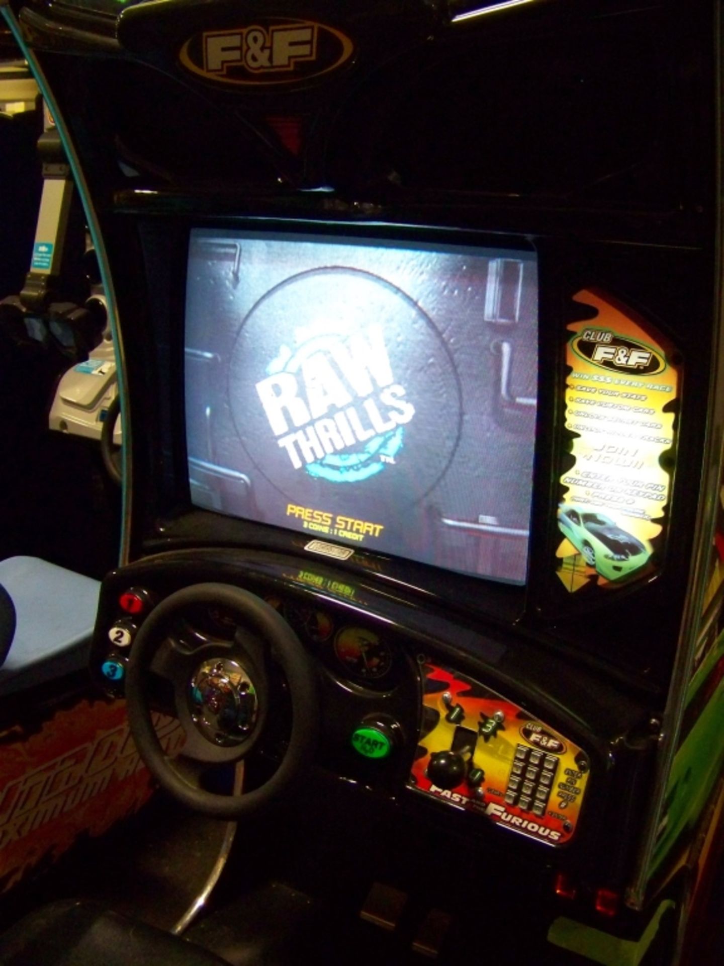 FAST AND FURIOUS RACING DRIVER ARCADE GAME Item is in used condition. Evidence of wear and - Image 4 of 6