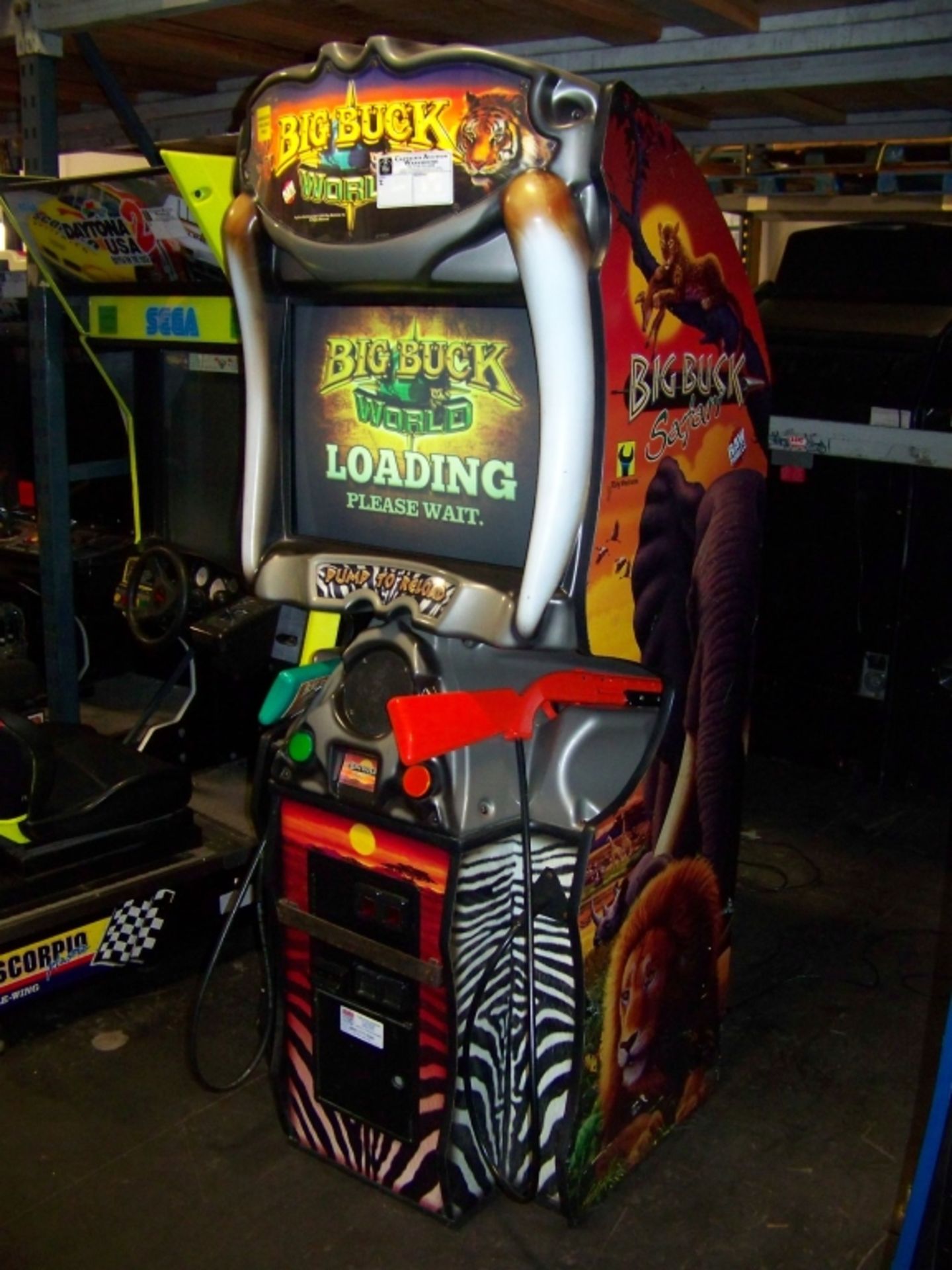 BIG BUCK HUNTER WORLD SHOOTER ARCADE GAME Item is in used condition. Evidence of wear and commercial - Image 2 of 6