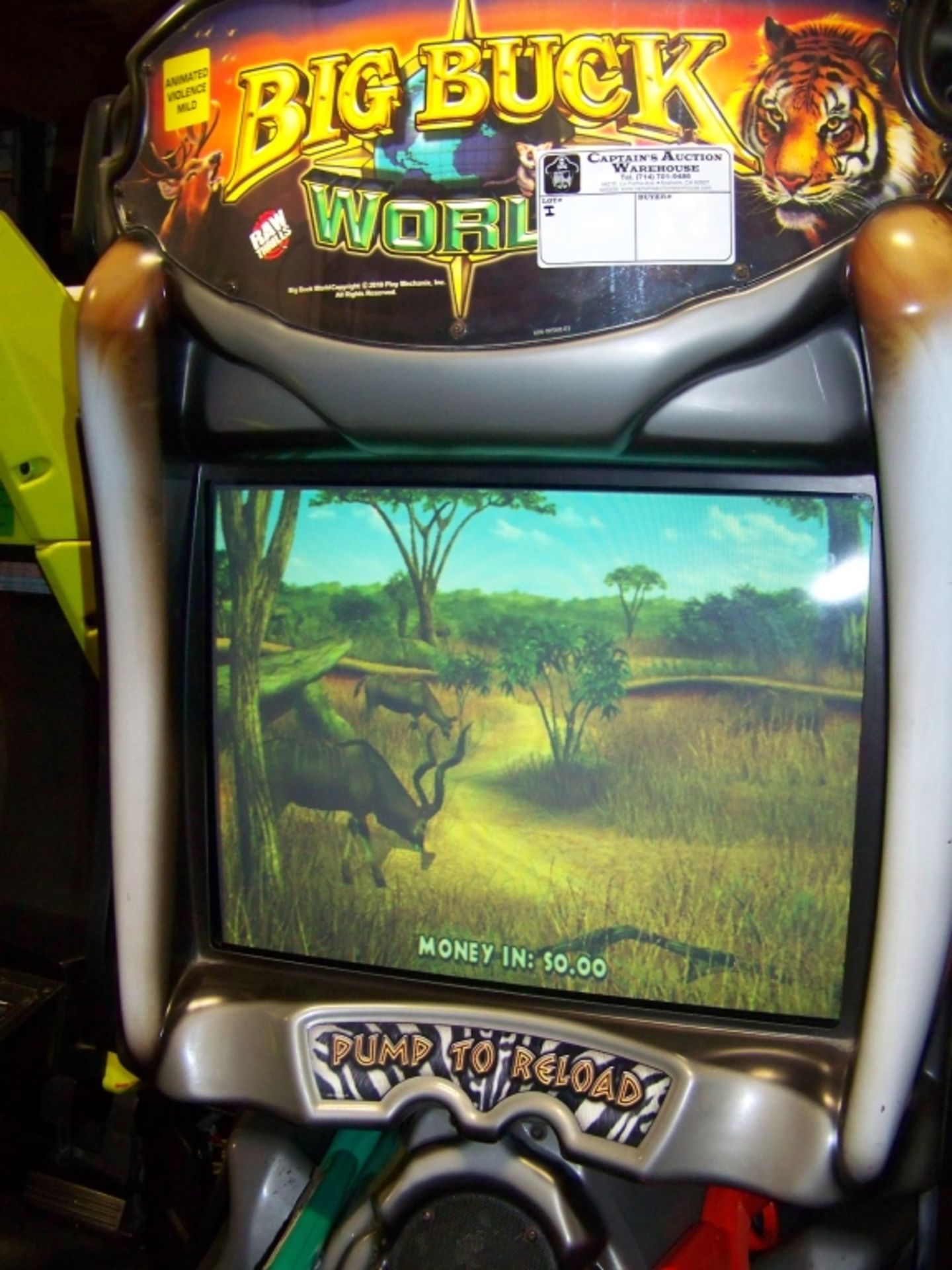 BIG BUCK HUNTER WORLD SHOOTER ARCADE GAME Item is in used condition. Evidence of wear and commercial - Image 6 of 6