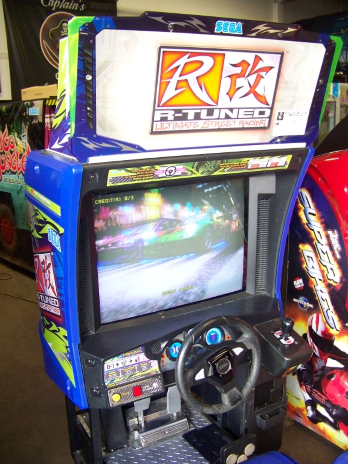 R-TUNED STREET RACING ARCADE GAME SEGA Item is in used condition. Evidence of wear and commercial - Image 4 of 5