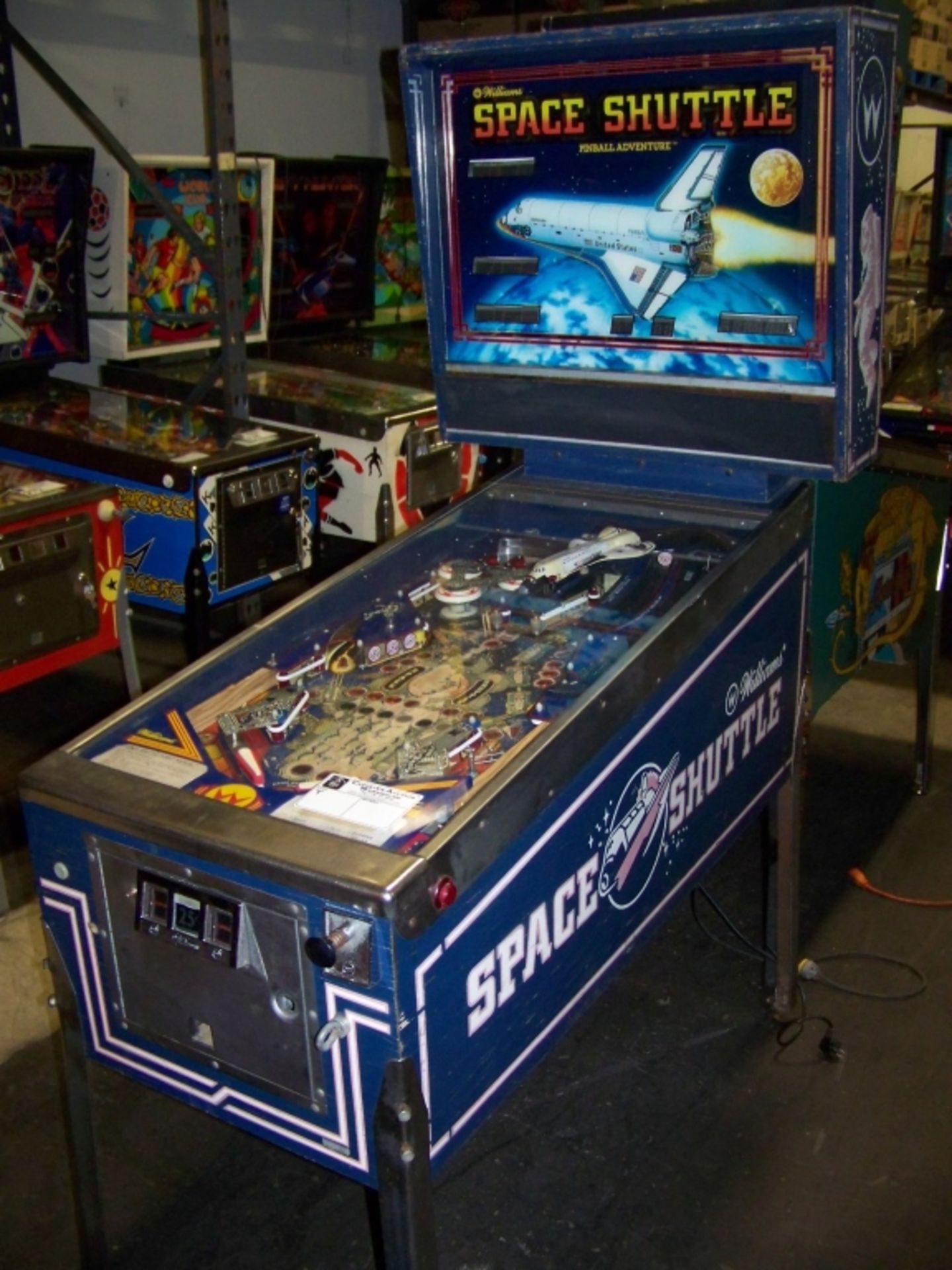 SPACE SHUTTLE PINBALL MACHINE PROJECT WILLIAMS Item is in used condition. Evidence of wear and