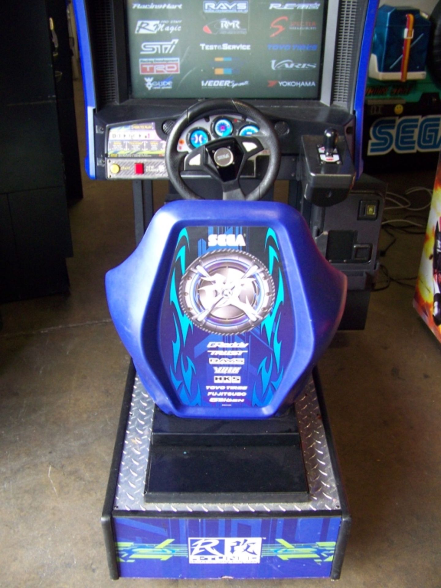 R-TUNED STREET RACING ARCADE GAME SEGA Item is in used condition. Evidence of wear and commercial - Image 3 of 5