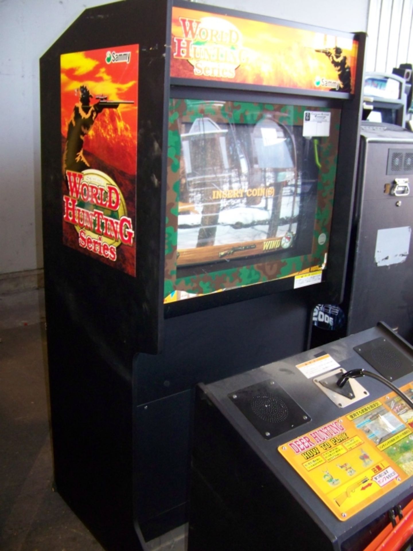 WORLD HUNTING SERIES SHOOTER ARCADE GAME SAMMY JP Item is in used condition. Evidence of wear and - Image 2 of 4