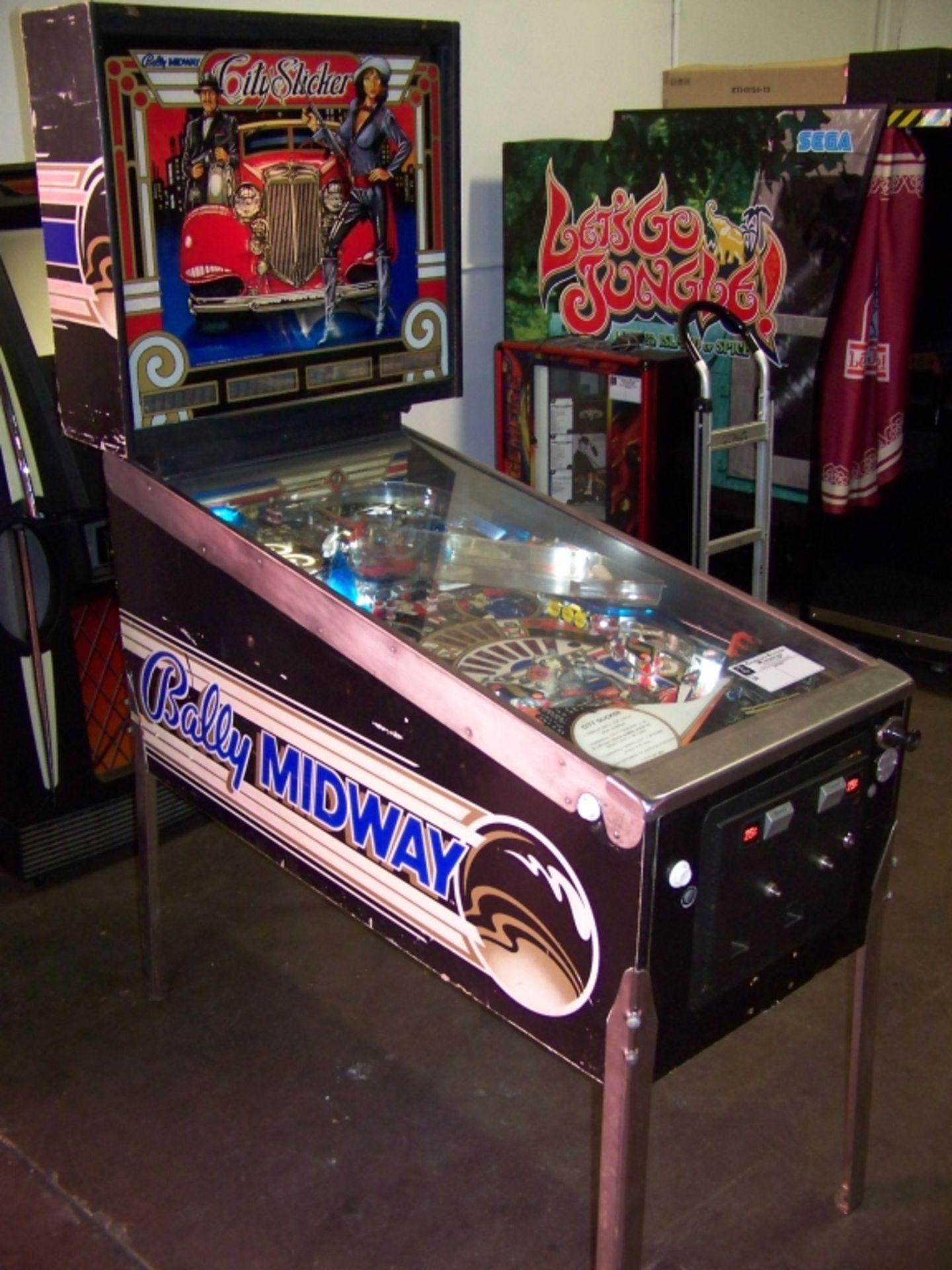CITY SLICKER PINBALL MACHINE BALLY 1987 RARE! Item is in used condition. Evidence of wear and