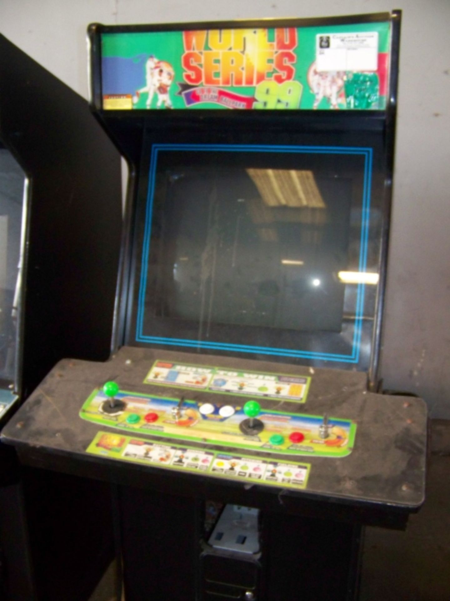 WORLD SERIES 99 BASEBALL ARCADE GAME SEGA Item is in used condition. Evidence of wear and commercial - Image 2 of 2