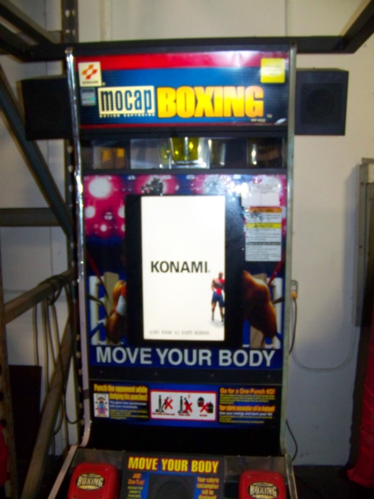 MOCAP BOXING SPORTS ARCADE GAME KONAMI Item is in used condition. Evidence of wear and commercial - Image 7 of 7