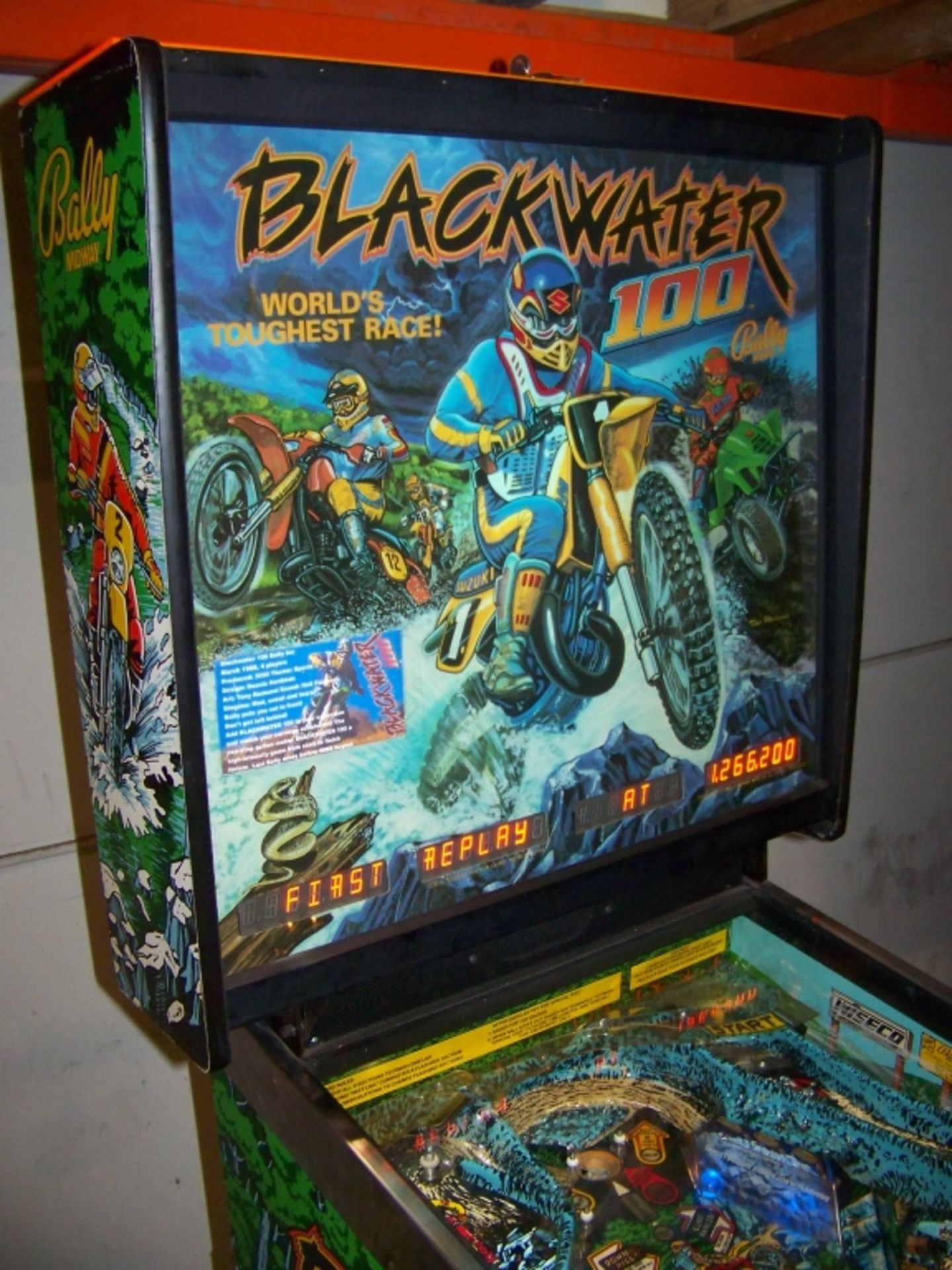 BLACKWATER 100 PINBALL MACHINE BALLY 1988 Item is in used condition. Evidence of wear and commercial - Image 6 of 10