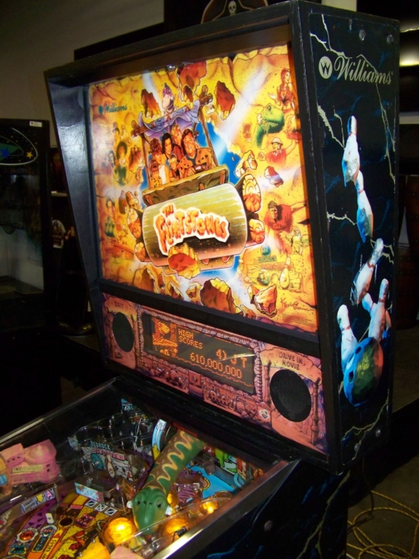 FLINSTONES THE MOVIE PINBALL MACHINE WILLIAMS 1994 Item is in used condition. Evidence of wear and - Image 5 of 11