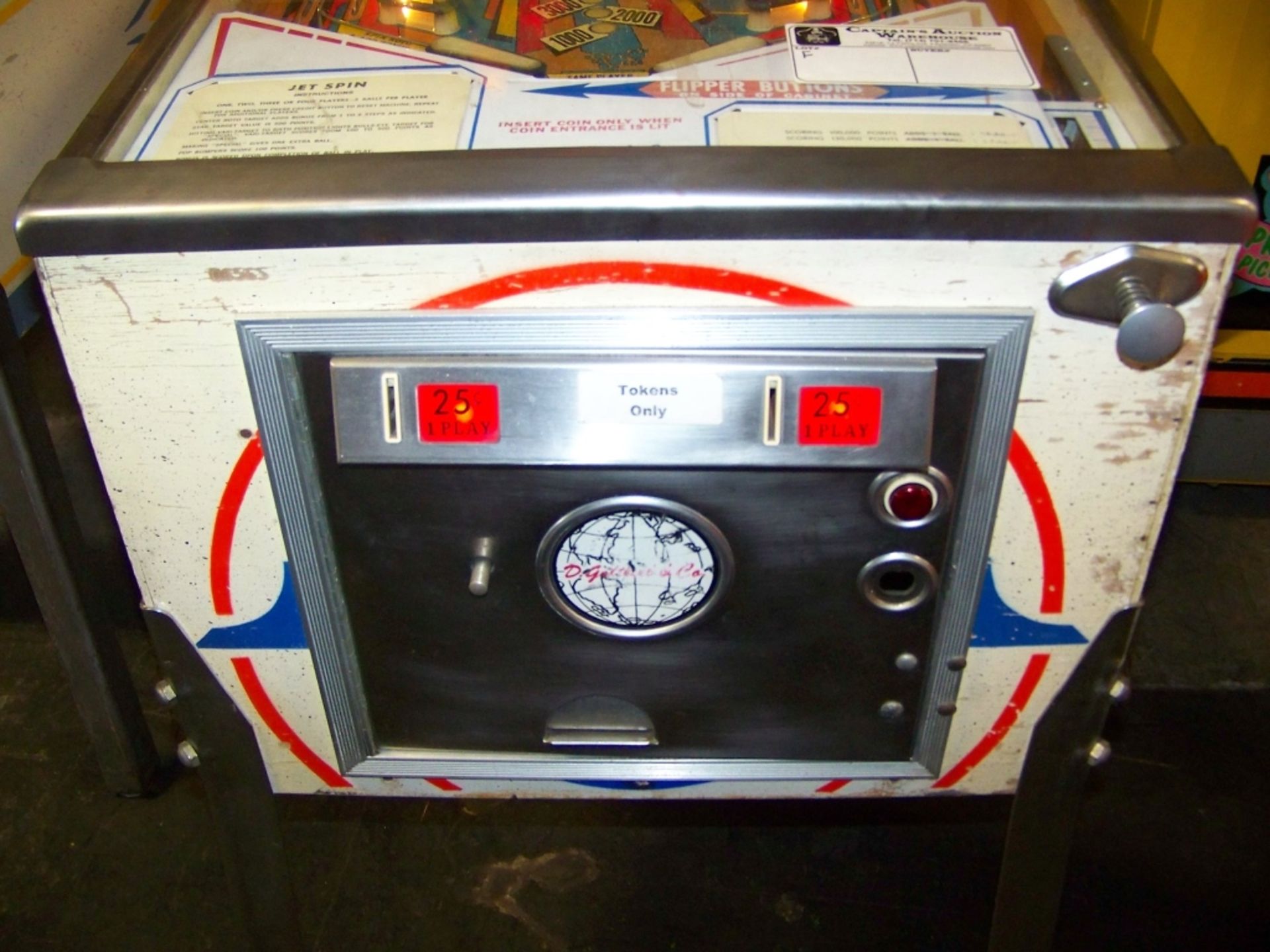 JET SPIN PINBALL MACHINE GOTTLIEB 1977 Item is in used condition. Evidence of wear and commercial - Image 8 of 8