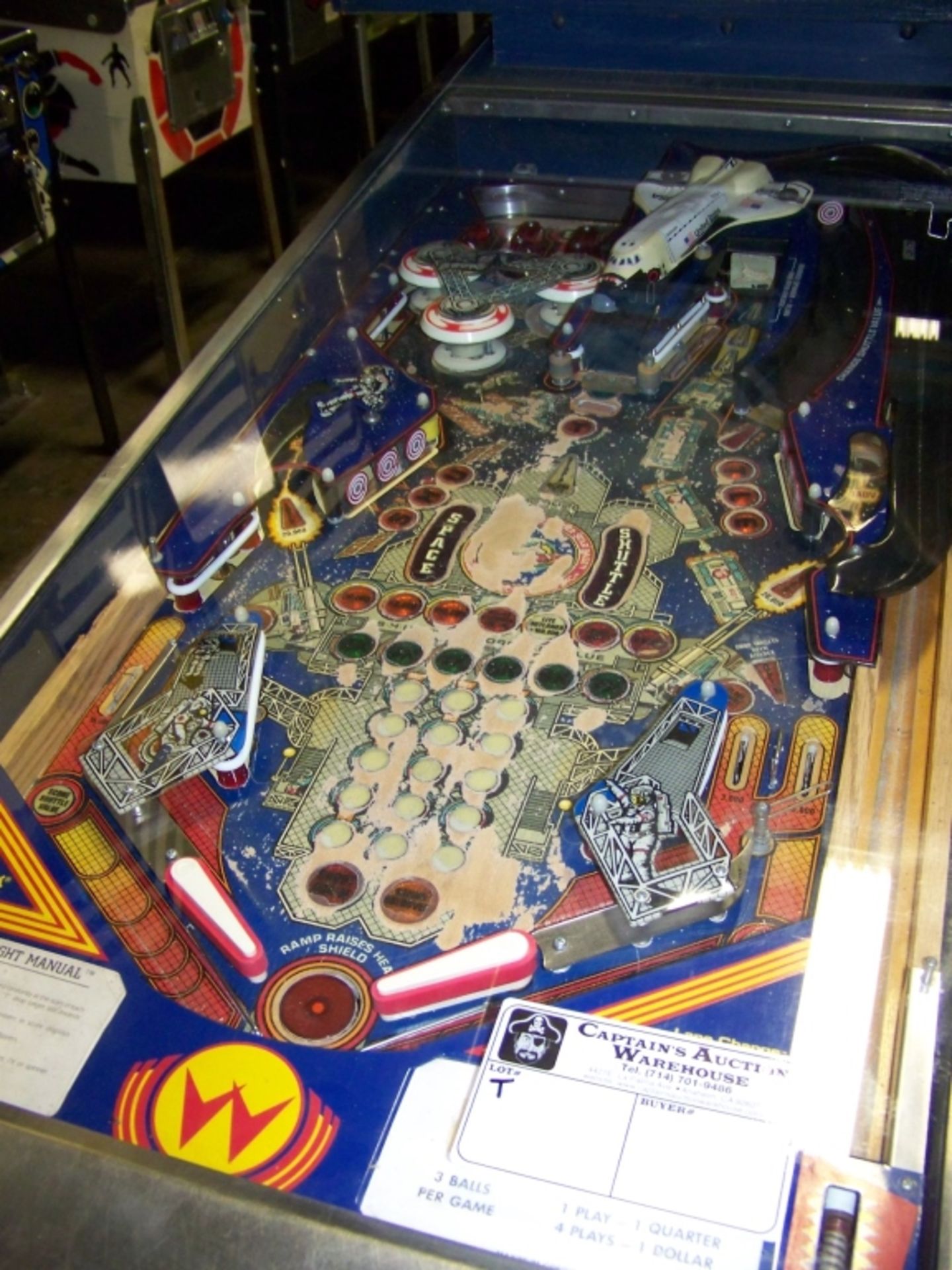 SPACE SHUTTLE PINBALL MACHINE PROJECT WILLIAMS Item is in used condition. Evidence of wear and - Image 4 of 6