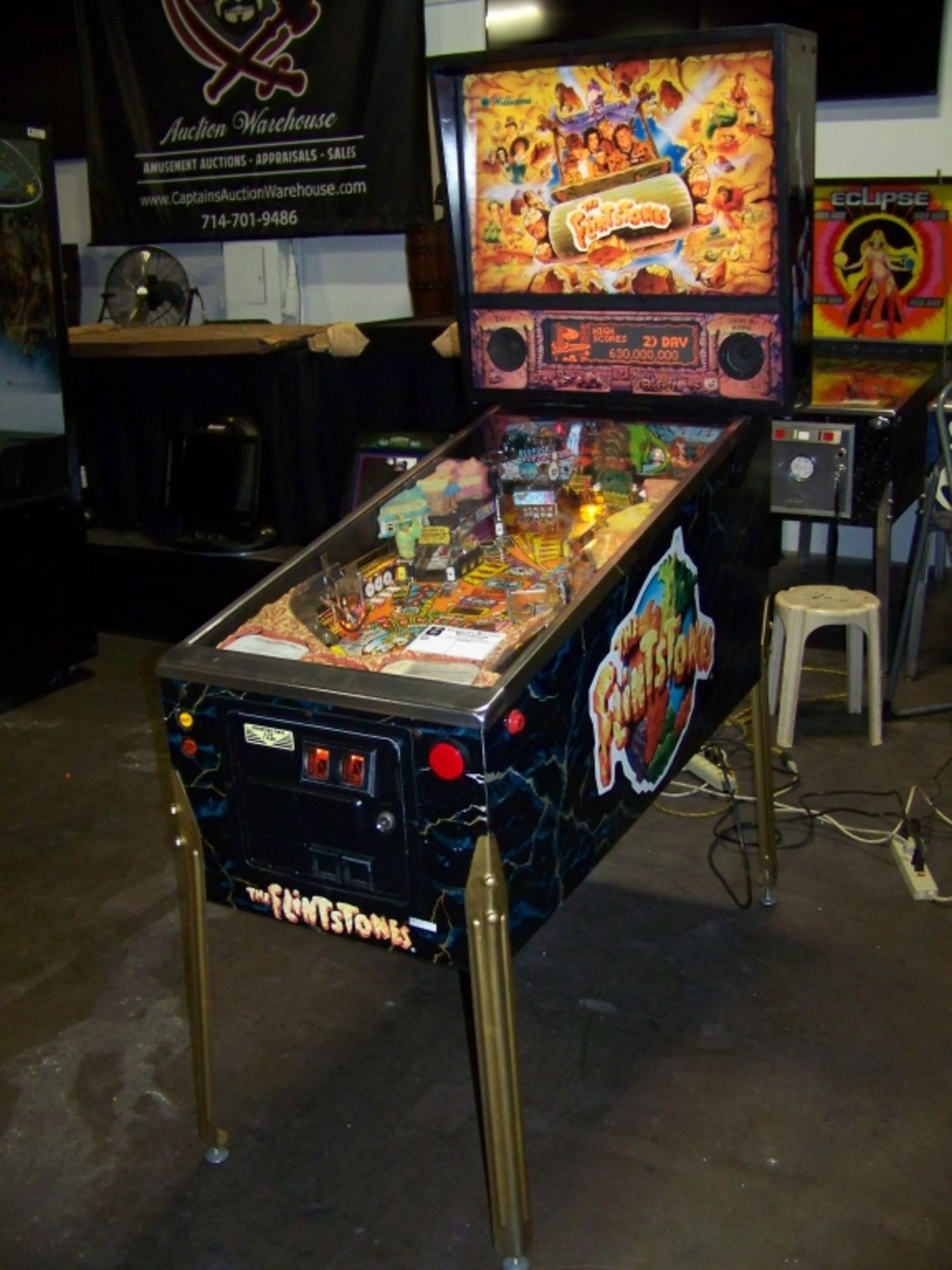 FLINSTONES THE MOVIE PINBALL MACHINE WILLIAMS 1994 Item is in used condition. Evidence of wear and - Image 2 of 11
