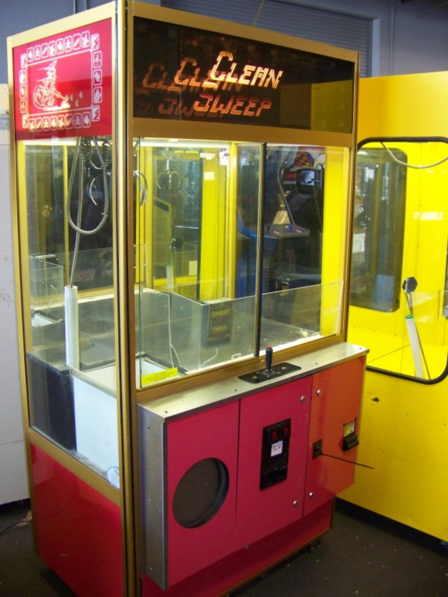 42"" SMART CLEAN SWEEP RED PLUSH CLAW CRANE MACHINE Item is in used condition. Evidence of wear