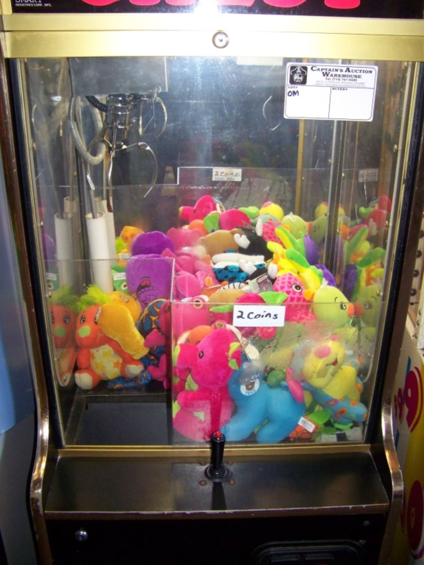 24"" TOY CHEST PLUSH CLAW CRANE MACHINE OM Item is in used condition. Evidence of wear and - Image 5 of 5