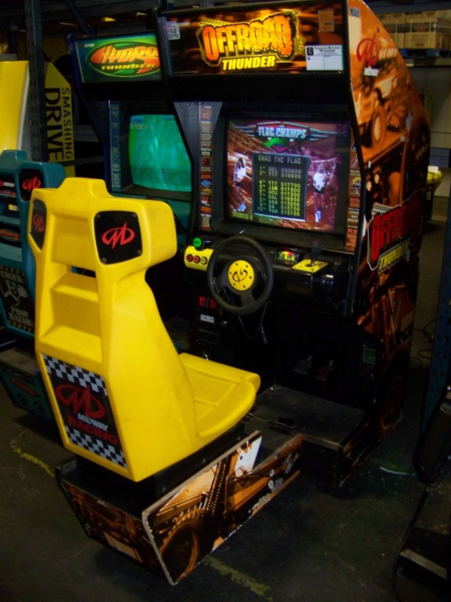 OFFROAD THUNDER RACING ARCADE GAME MIDWAY M - Image 2 of 5