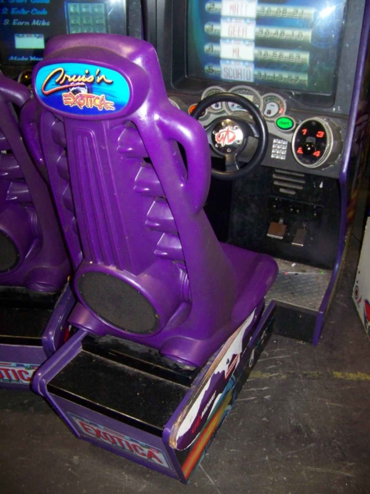 CRUISIN EXOTICA SITDOWN DRIVER ARCADE GAME - Image 3 of 3