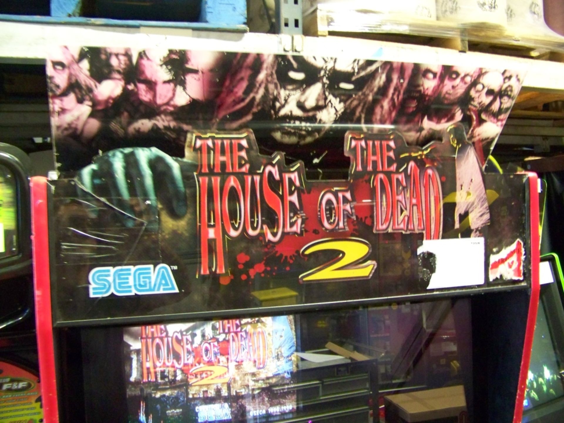 THE HOUSE OF THE DEAD 2 ZOMBIE ARCADE GAME SEGA - Image 3 of 6