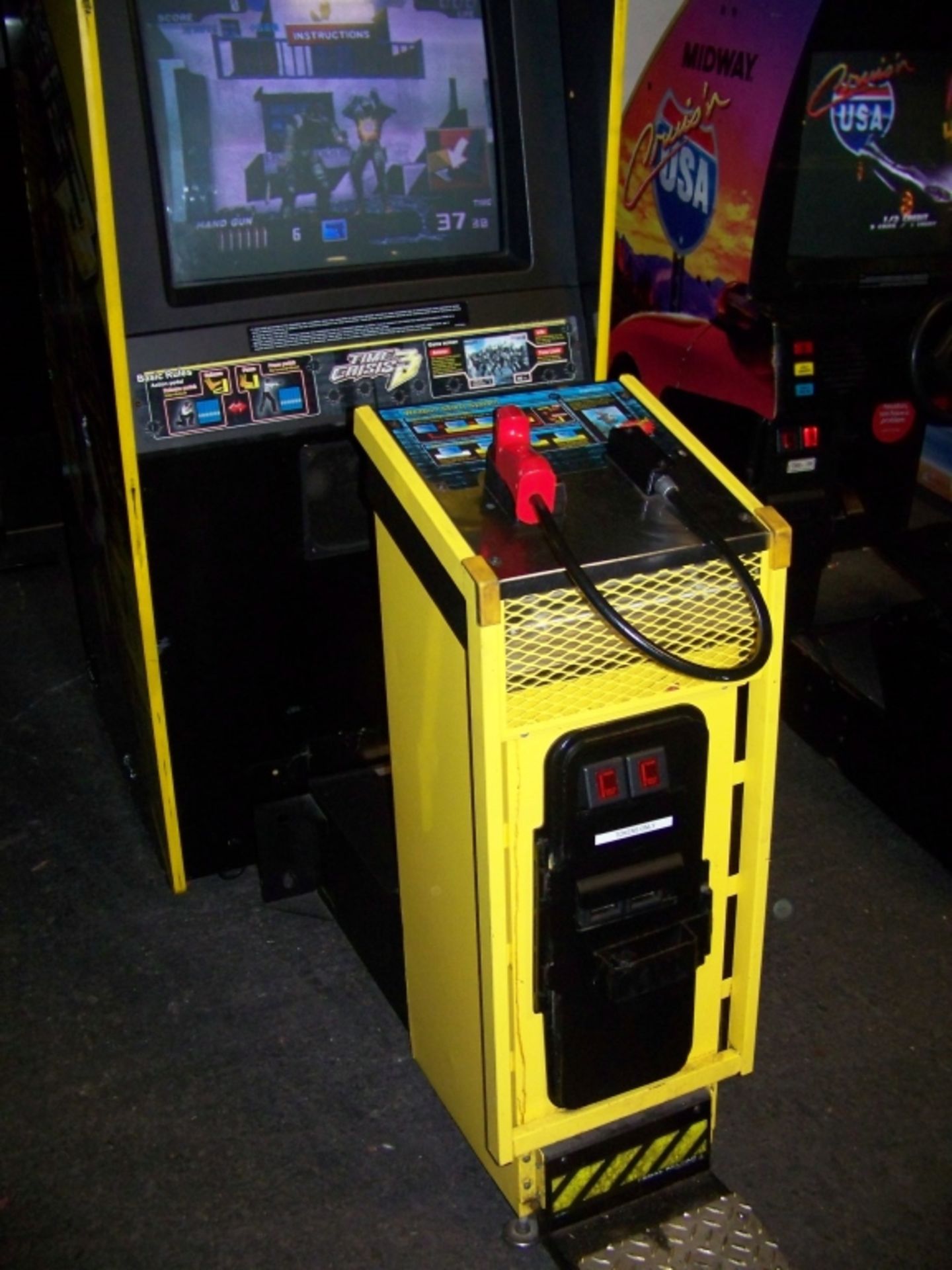 TIME CRISIS 3 SINGLE SHOOTER ARCADE GAME NAMCO - Image 4 of 6