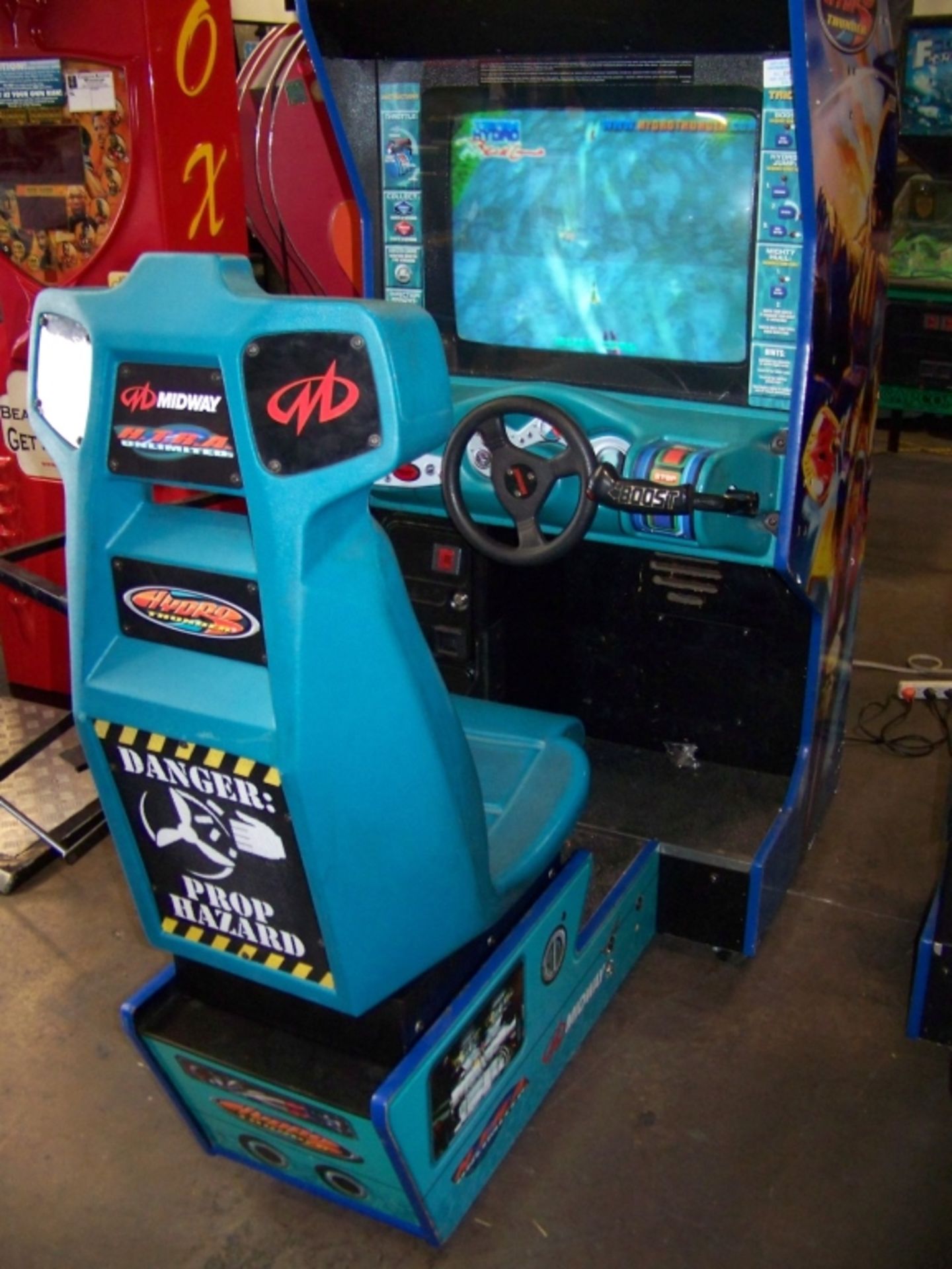 HYDRO THUNDER RACING ARCADE GAME M - Image 4 of 4