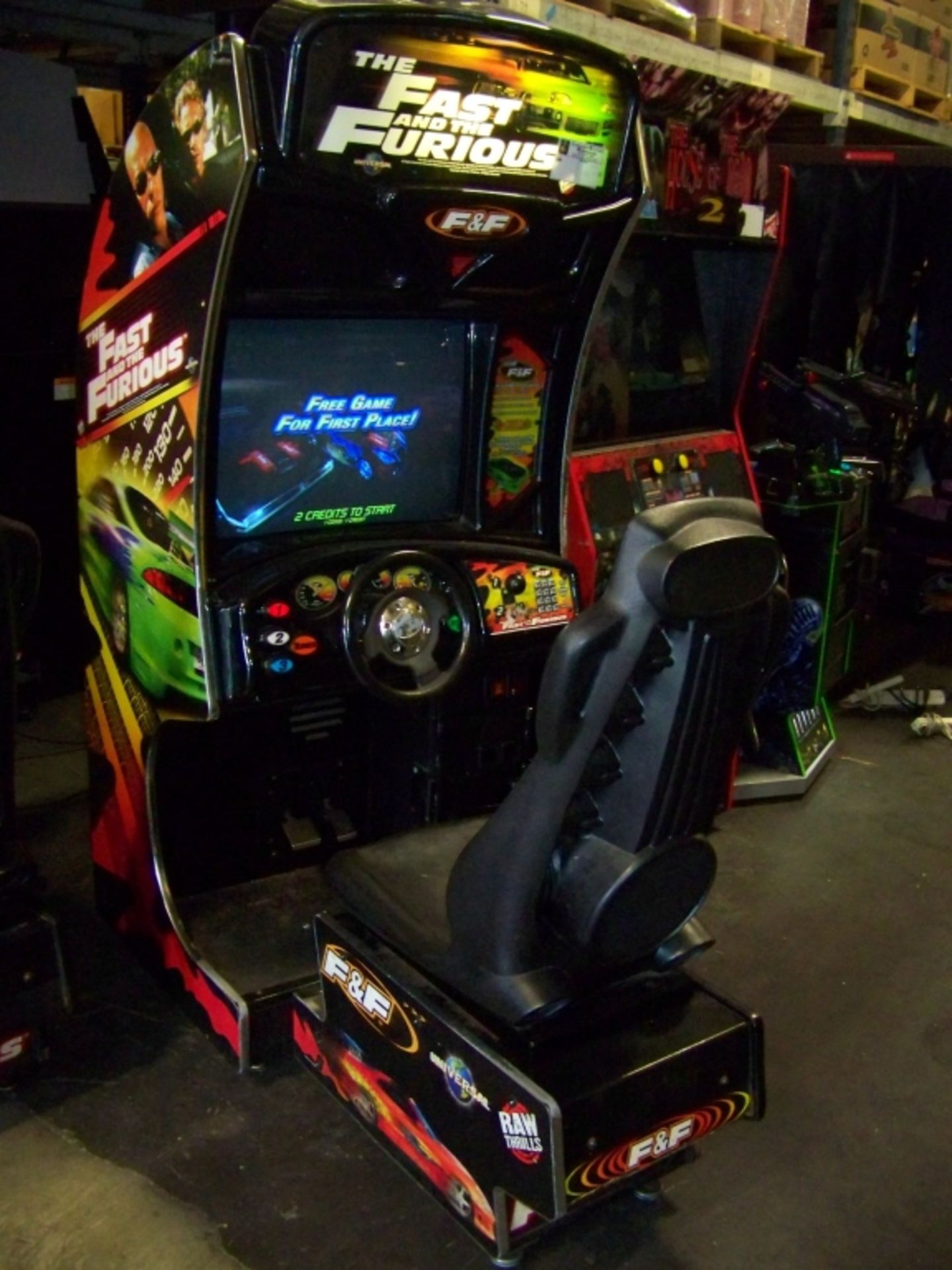 FAST AND FURIOUS SITDOWN DRIVER ARCADE GAME