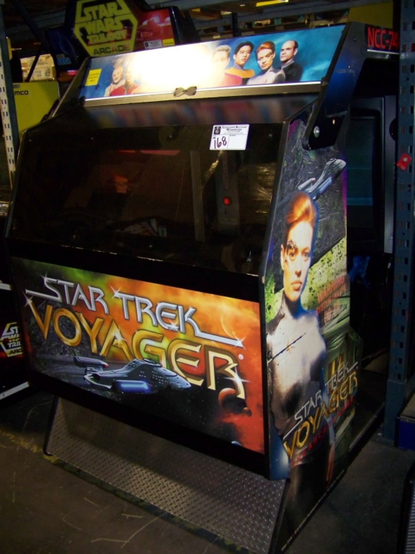 STAR TREK VOYAGER 39" DX ENVIRONMENTAL ARCADE GAME