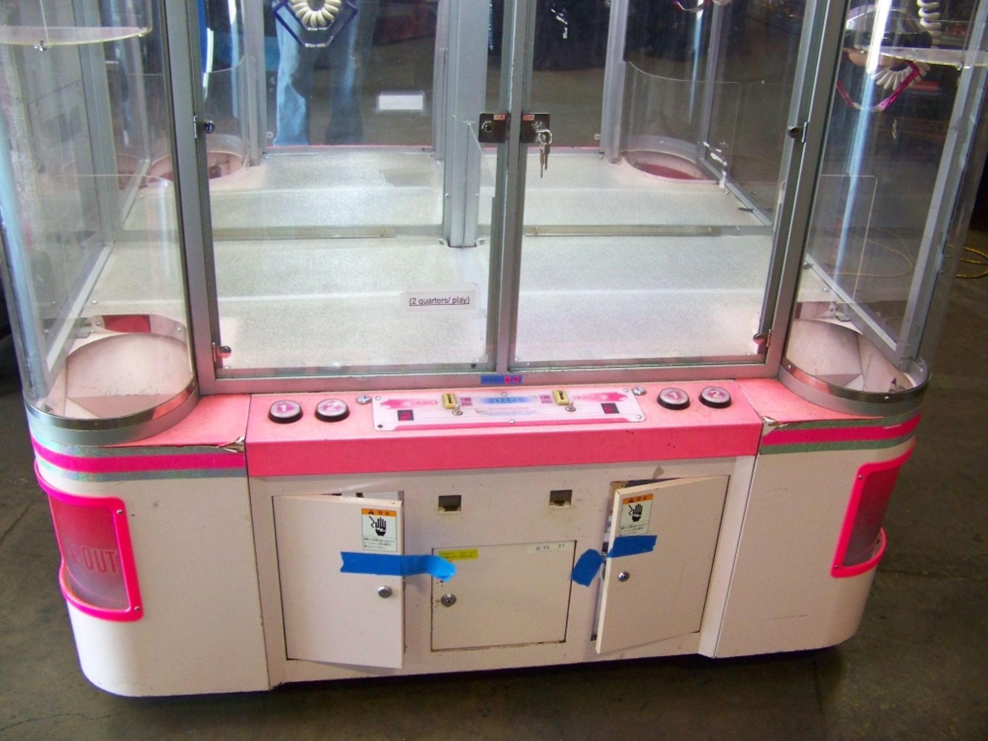 60" UFO CATCHER SEGA PRIZE MERCHANDISER MACHINE - Image 2 of 5