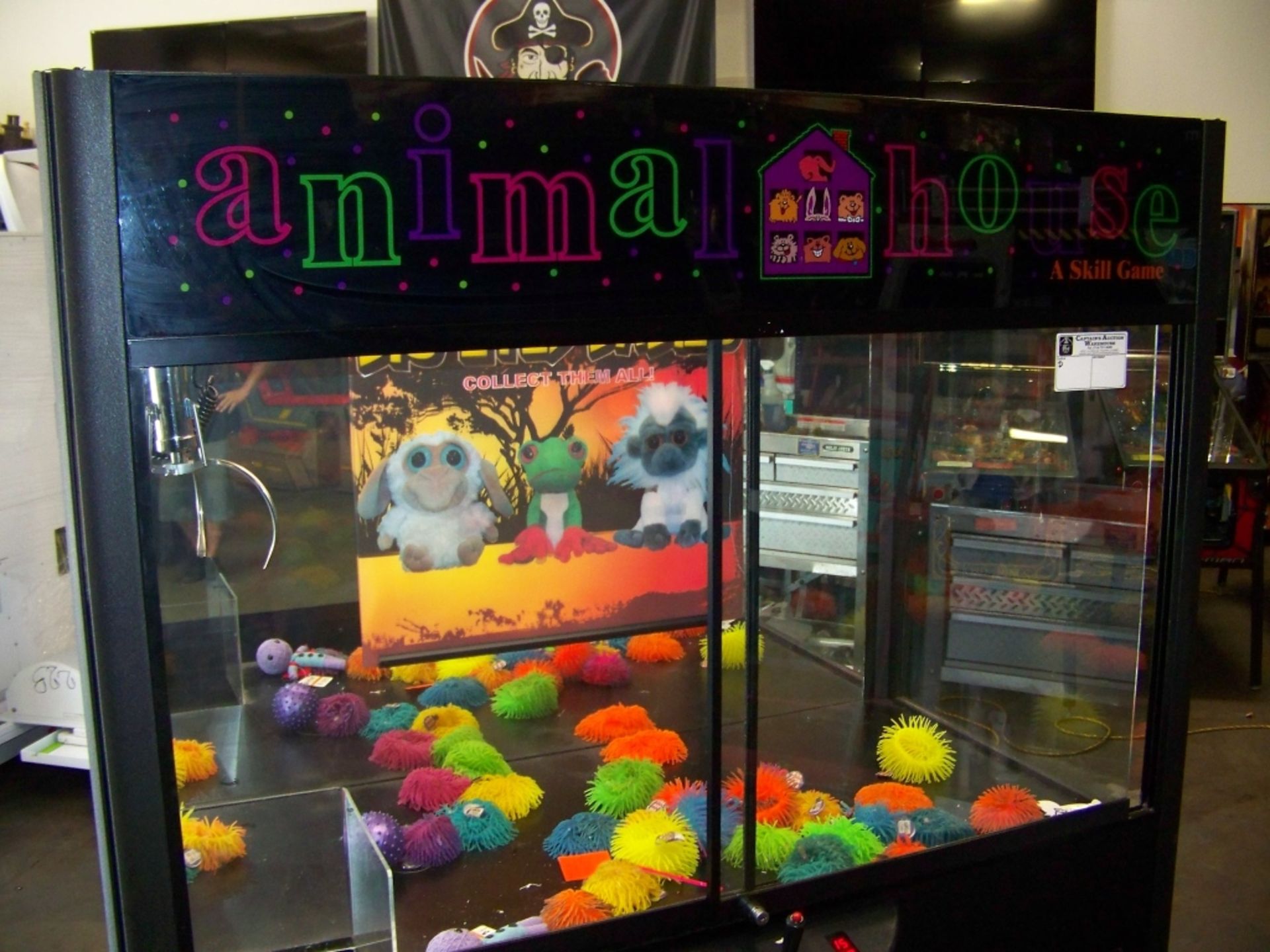 60" ANIMAL HOUSE PLUSH CLAW CRANE MACHINE RAINBOW - Image 3 of 4