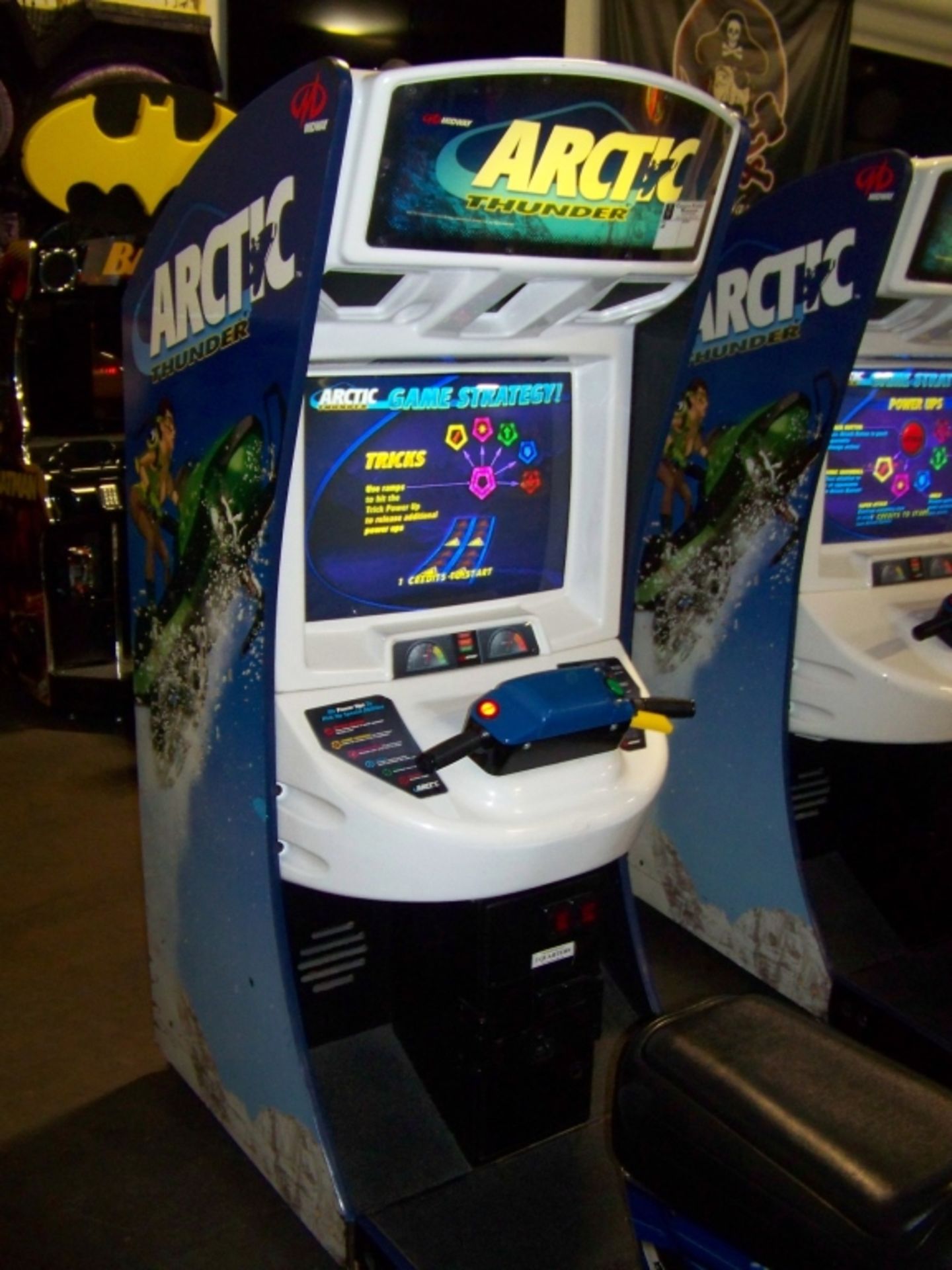 ARCTIC THUNDER RACING ARCADE GAME MIDWAY - Image 5 of 6