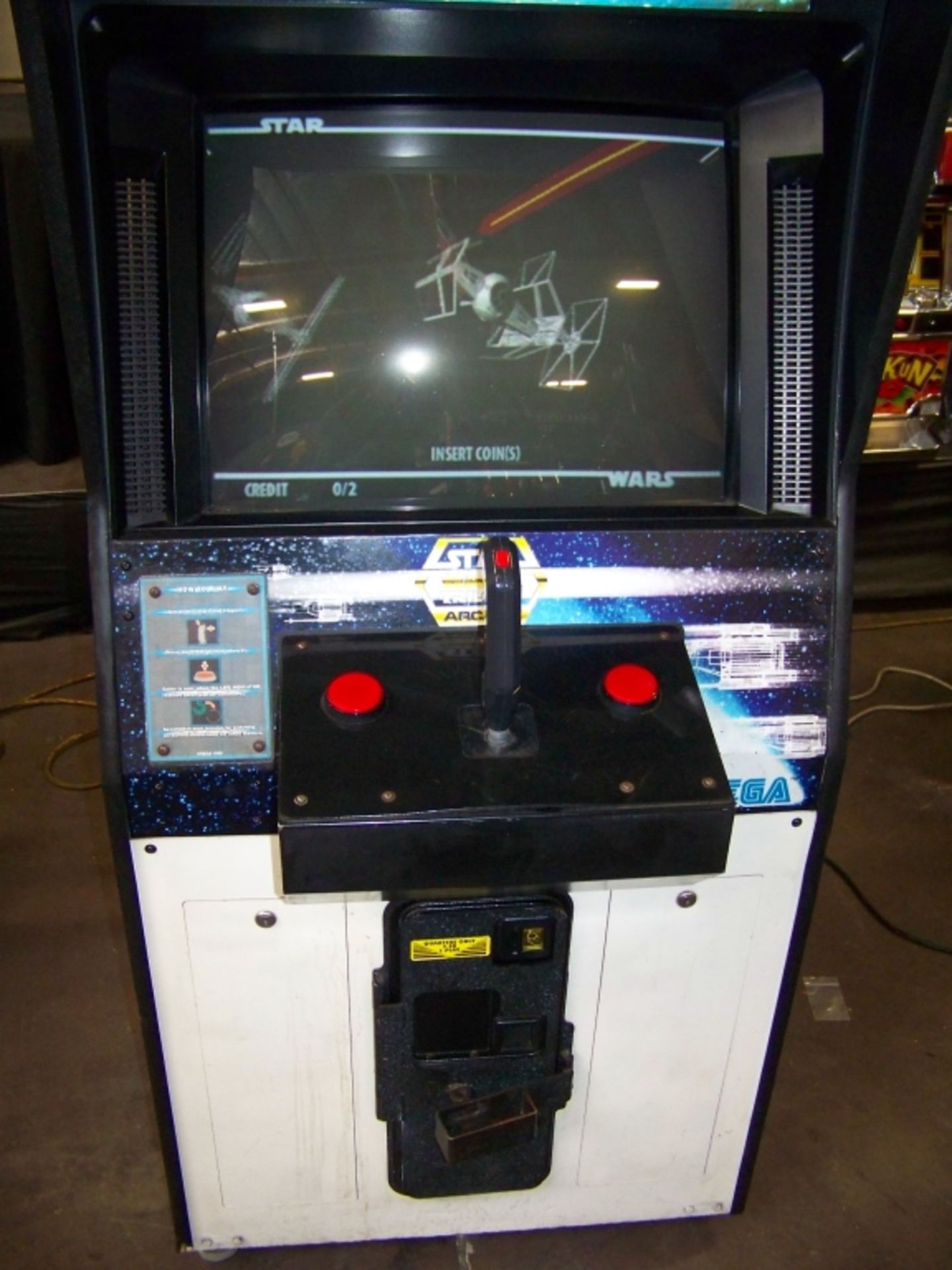 STAR WARS TRILOGY UPRIGHT ARCADE GAME SEGA - Image 2 of 7