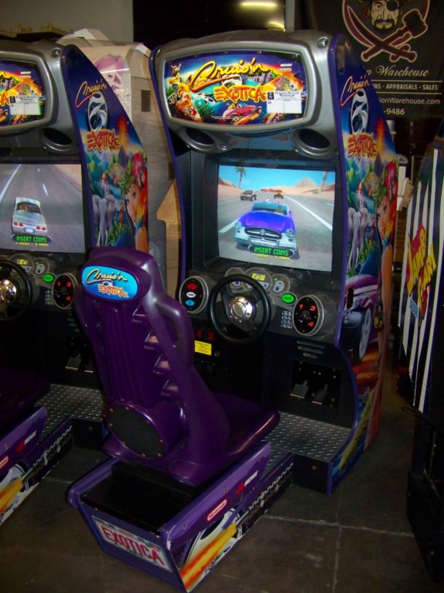 CRUISIN EXOTICA DEDICATED DRIVER ARCADE GAME - Image 3 of 4