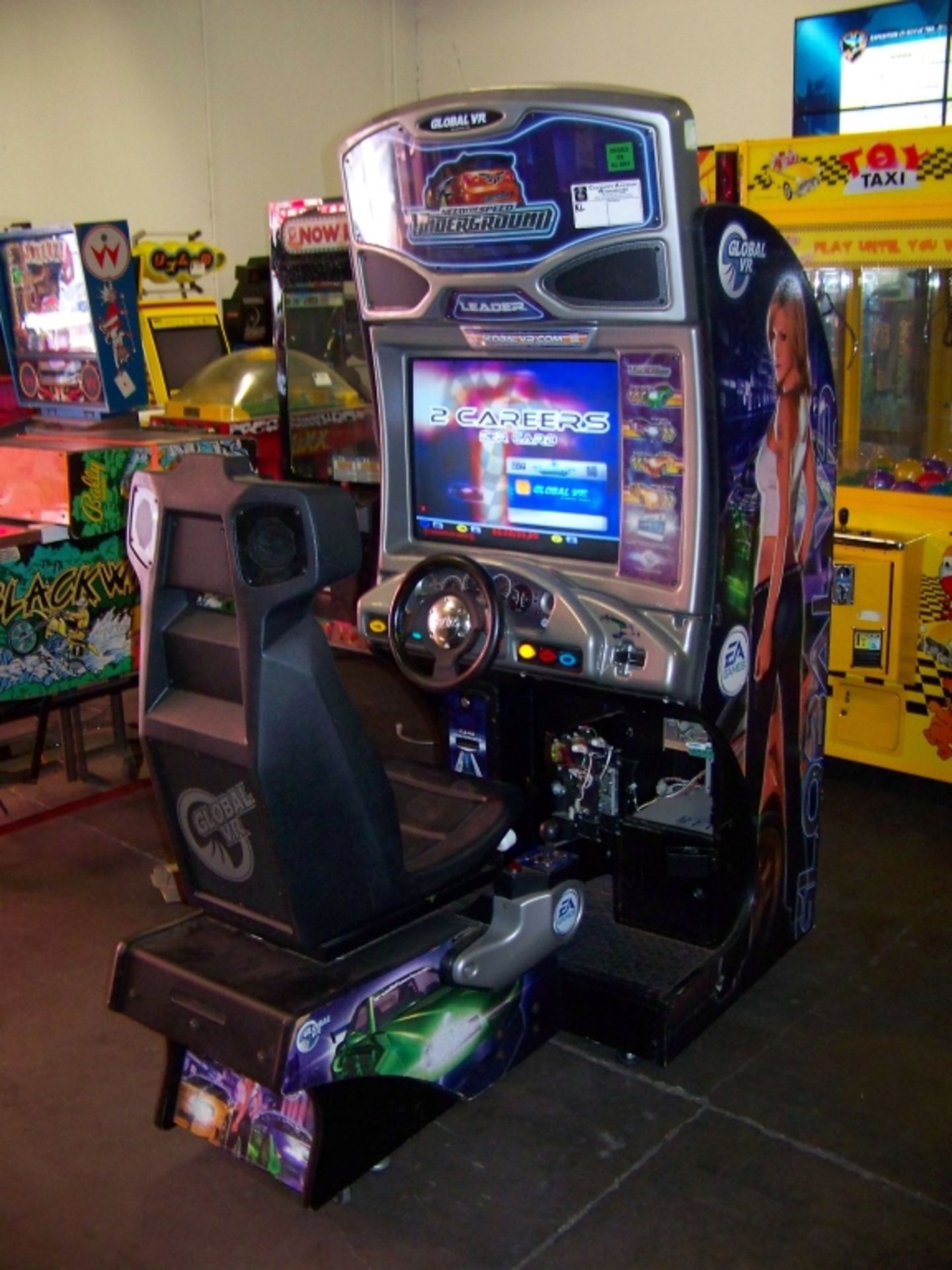 NEED FOR SPEED UNDERGROUND RACING ARCADE GAME - Image 3 of 5