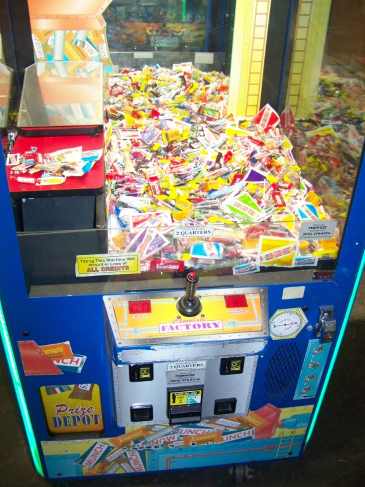 32" ICE CHOCOLATE FACTORY CLAW CRANE MACHINE - Image 3 of 5