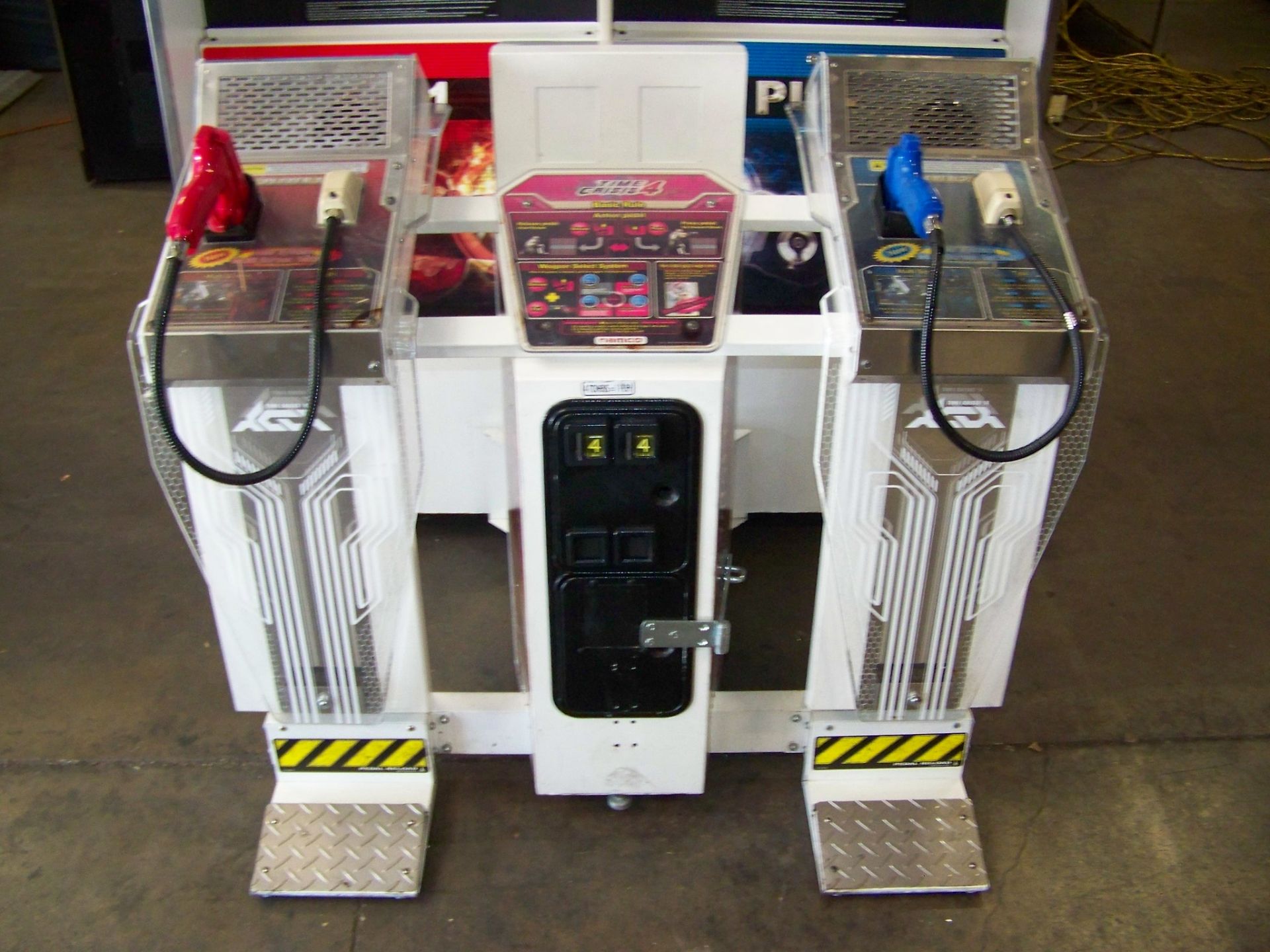 TIME CRISIS 4 TWIN SHOOTER ARCADE GAME NAMCO Item is in used condition. Evidence of wear and - Image 5 of 8