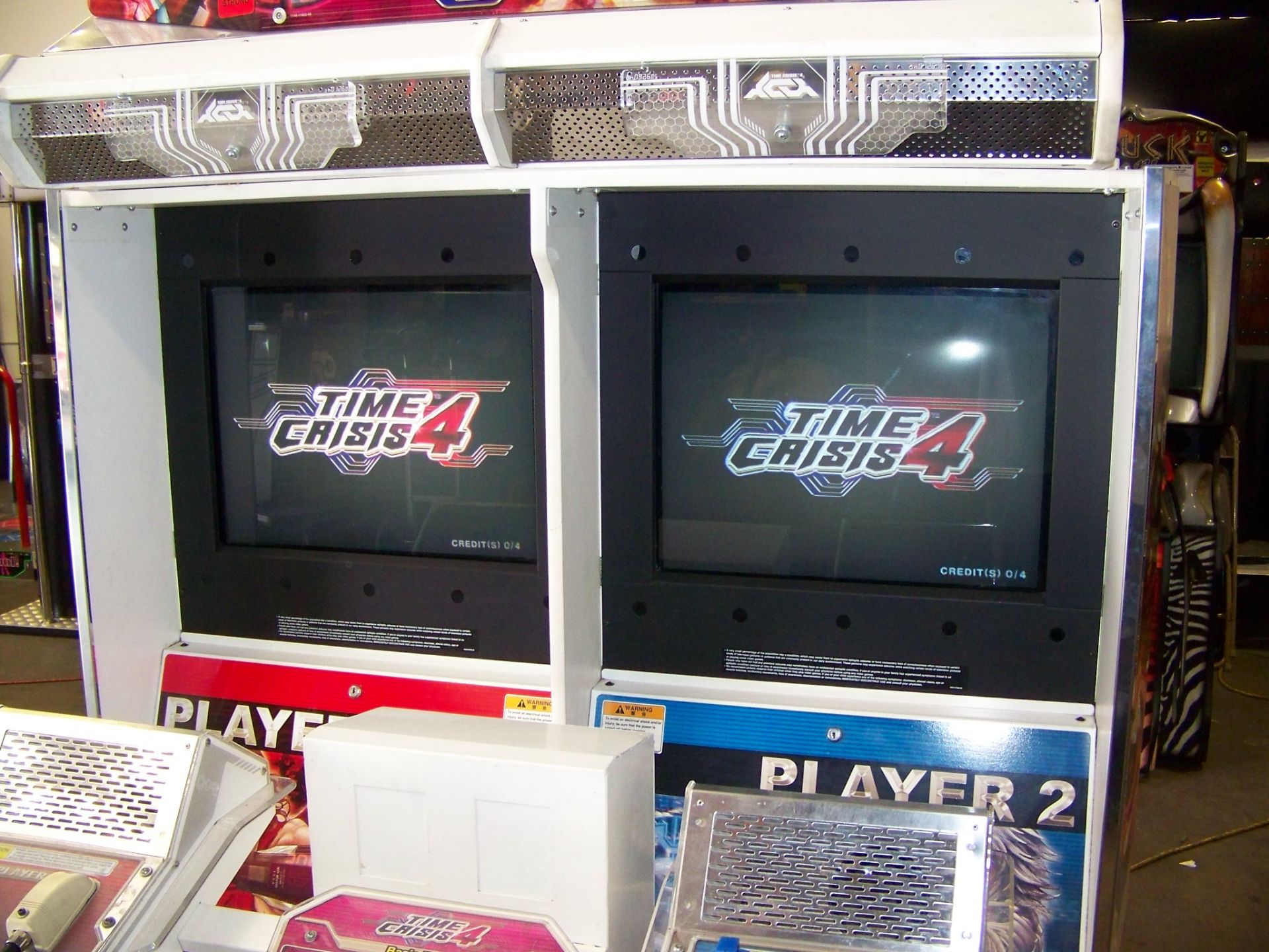 TIME CRISIS 4 TWIN SHOOTER ARCADE GAME NAMCO Item is in used condition. Evidence of wear and - Image 7 of 8