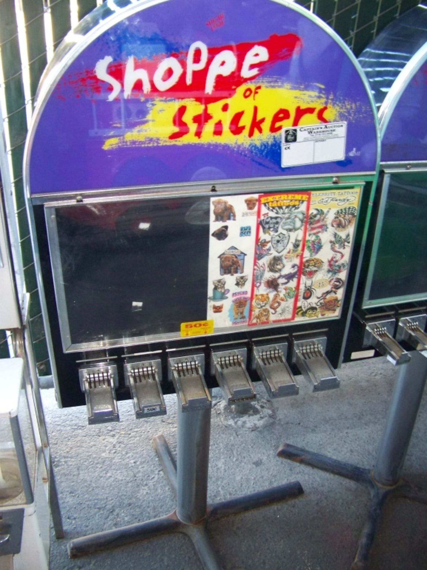 6 SELECT STICKER TATTOO VENDING STAND