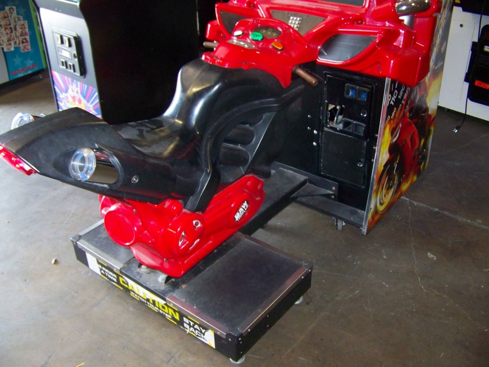 FAST & FURIOUS SUPER BIKES RACING ARCADE GAME - Image 6 of 7