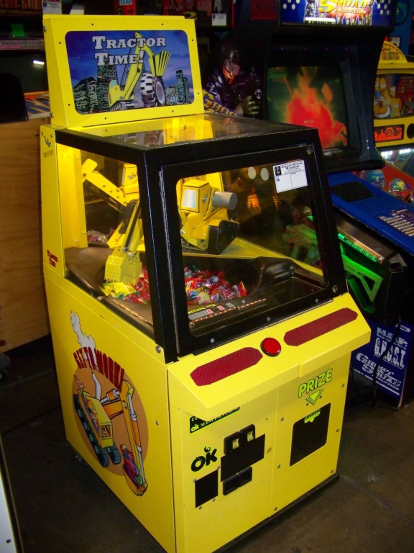 TRACTOR TIME CANDY SHOVEL MERCHANDISER MACHINE