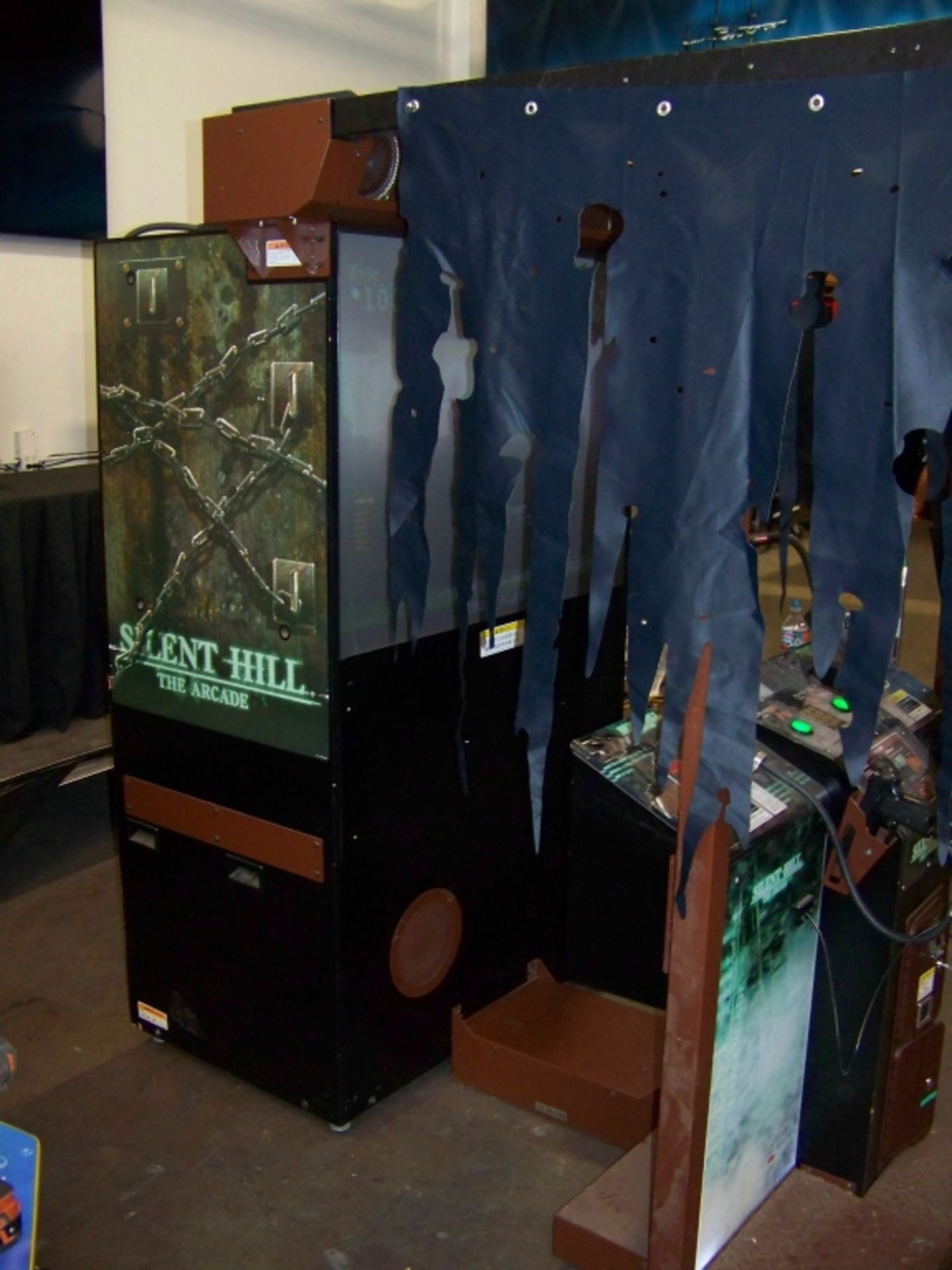 SILENT HILL DX SHOOTER ZOMBIE KONAMI ARCADE GAME - Image 3 of 7