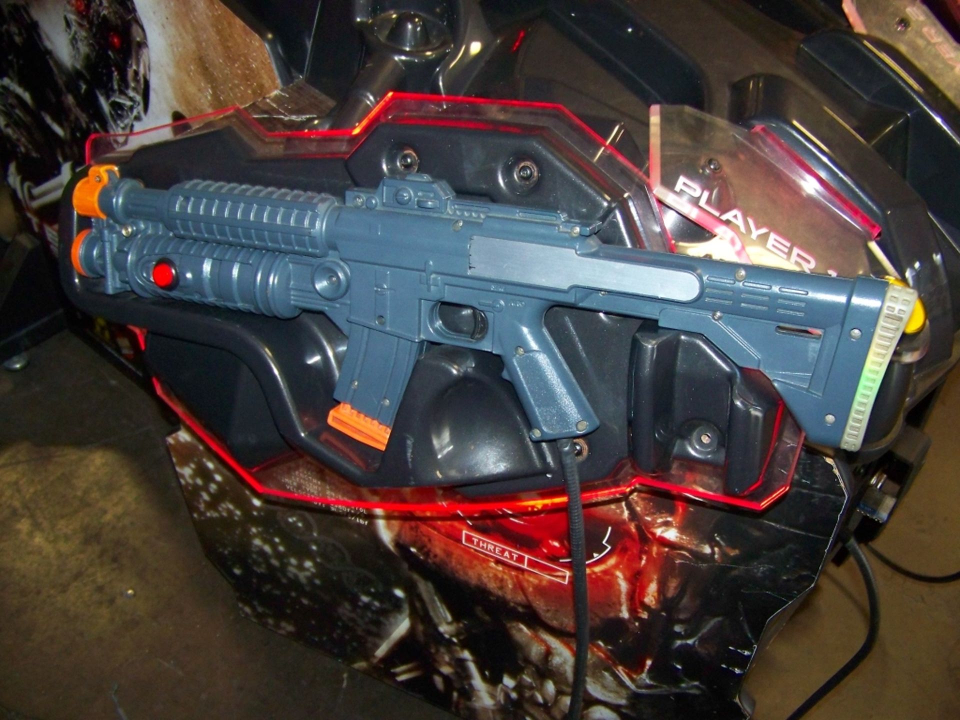 TERMINATOR SALVATION 42" DELUXE ARCADE GAME - Image 7 of 8