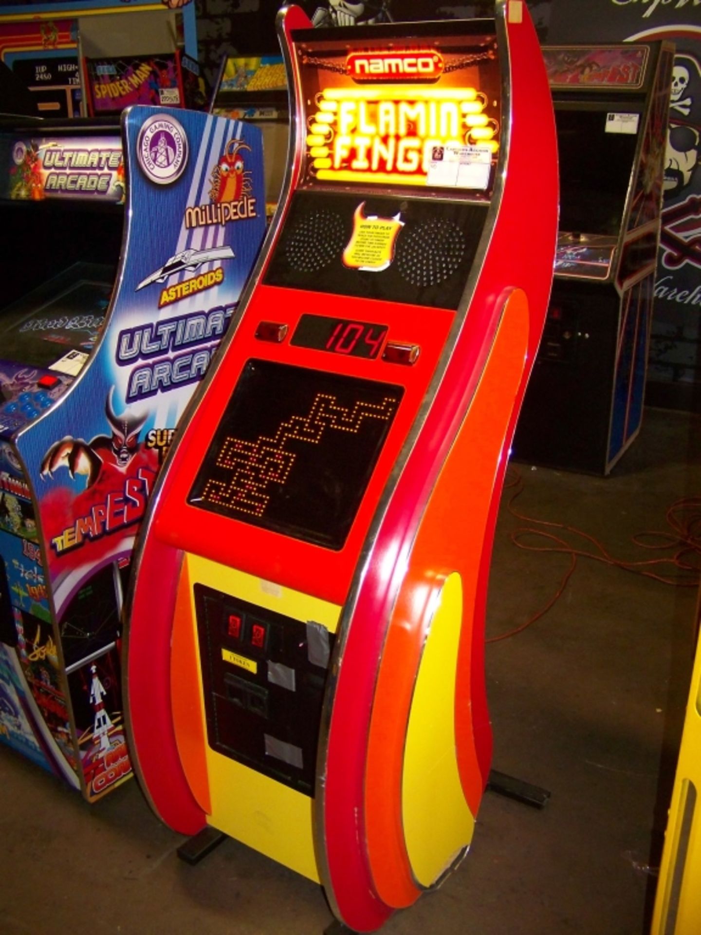 FLAMIN FIINGER TICKET REDEMPTION GAME NAMCO - Image 2 of 4