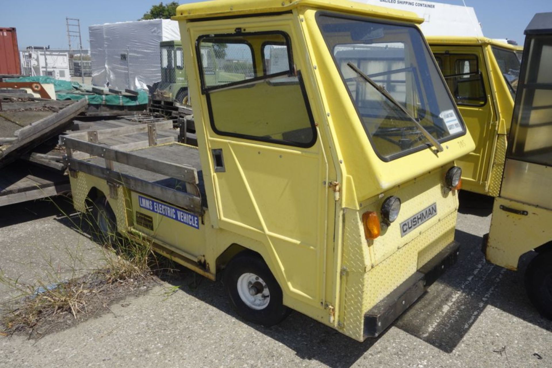 BULK BID for 10- Titan Utility Carts - Image 6 of 7